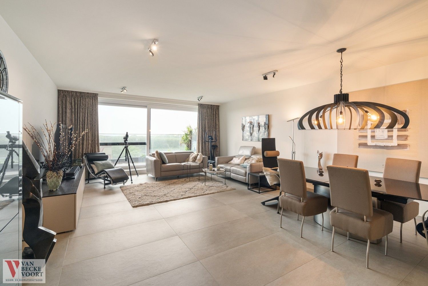 Exclusief appartement met zicht op duinen en zee foto 3