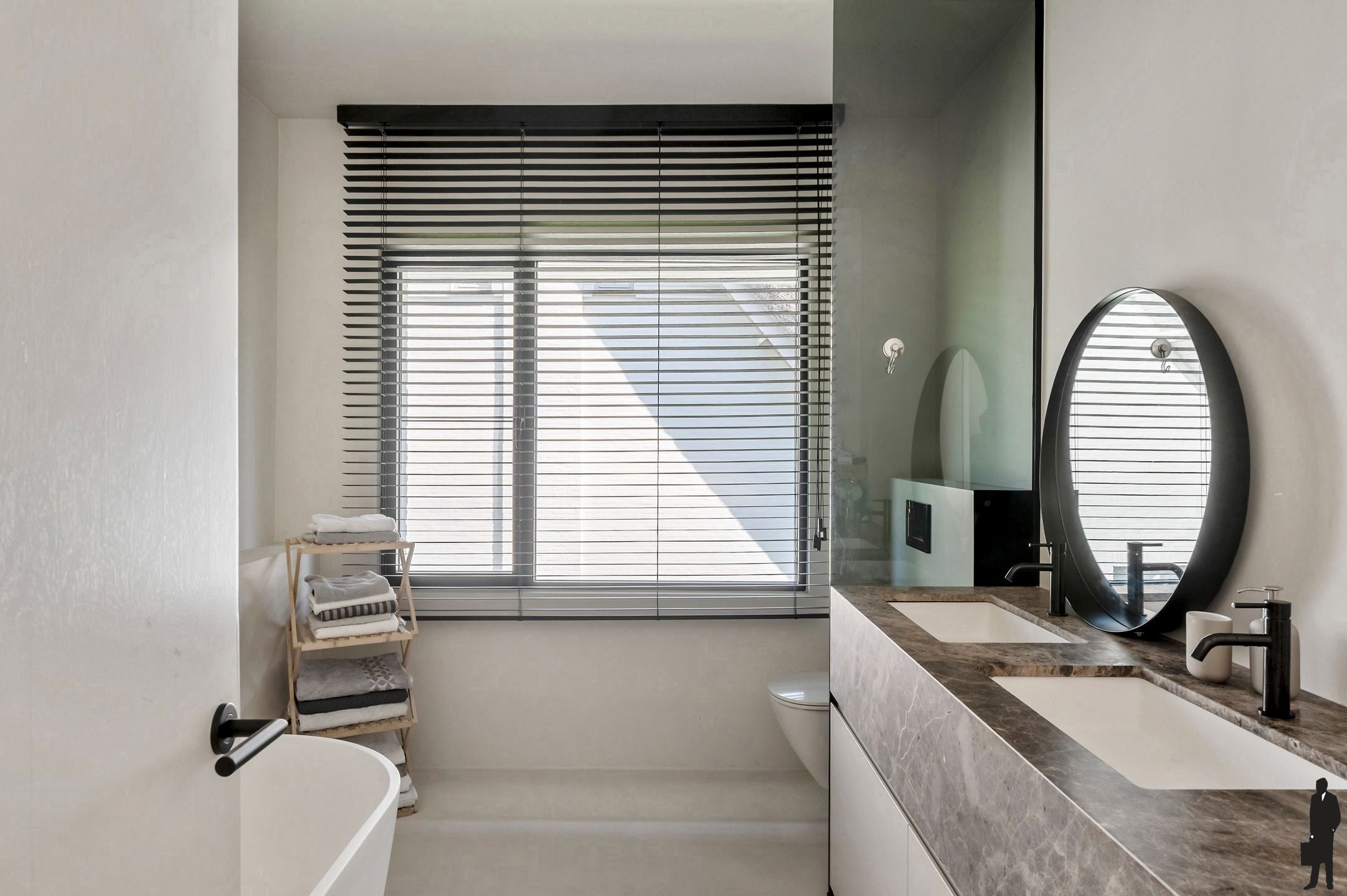 Instapklare architectenwoning, op toplocatie in Brasschaat! foto 12