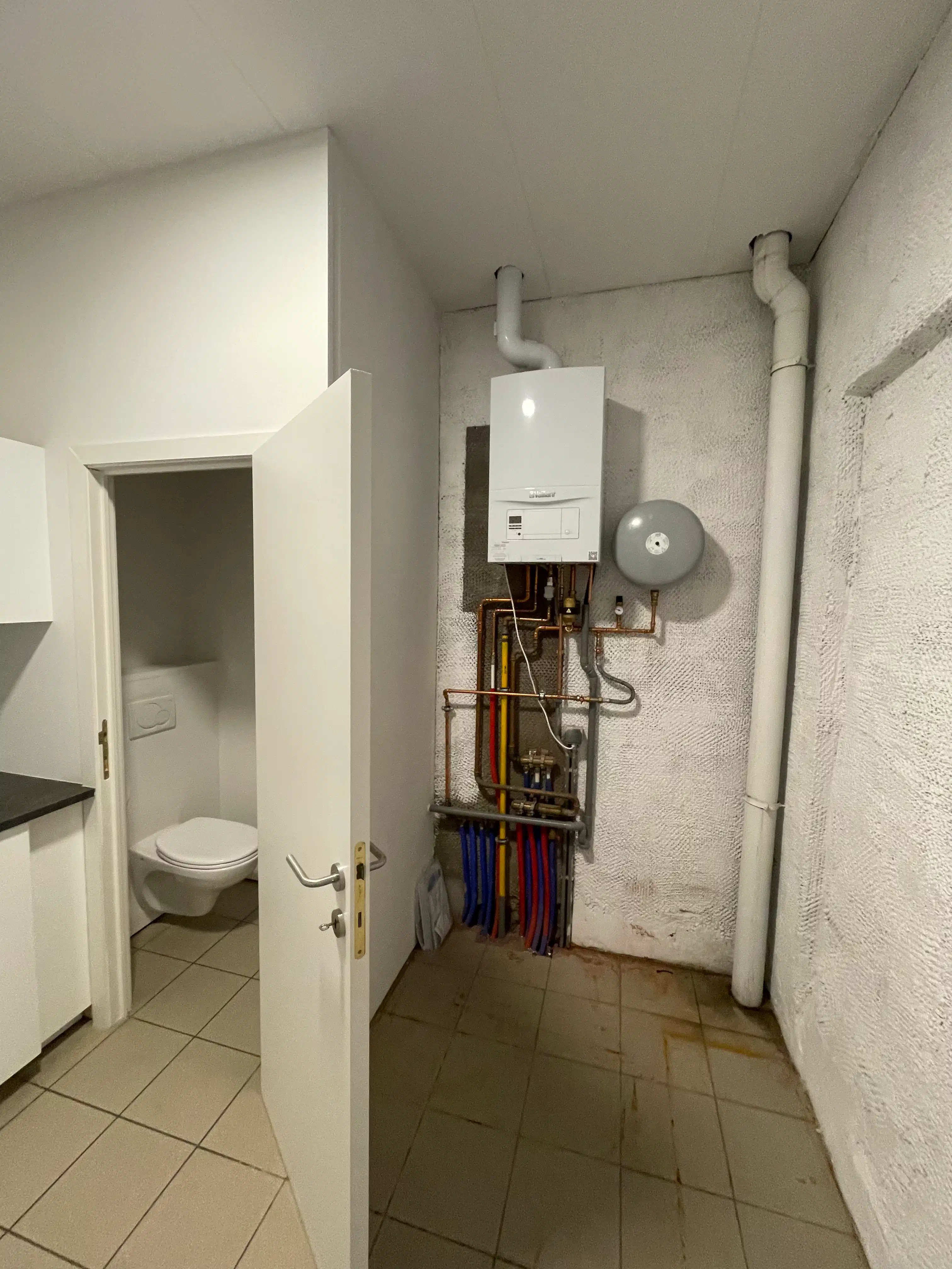 CENTRAAL GELEGEN HANDELSPÄND foto 12