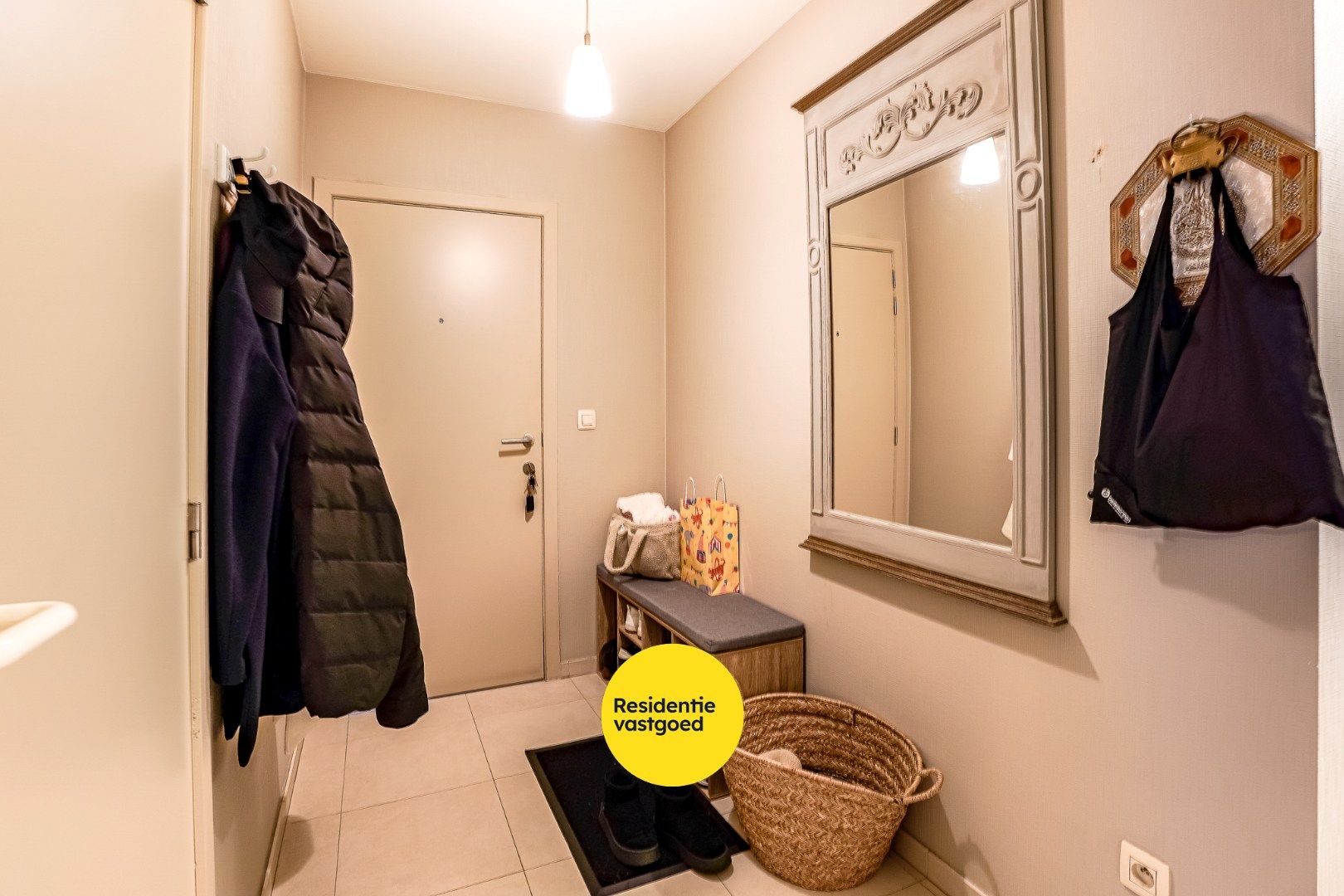 Recent 2 slaapkamer-appartement met autostandplaats in centrum Gistel foto 10