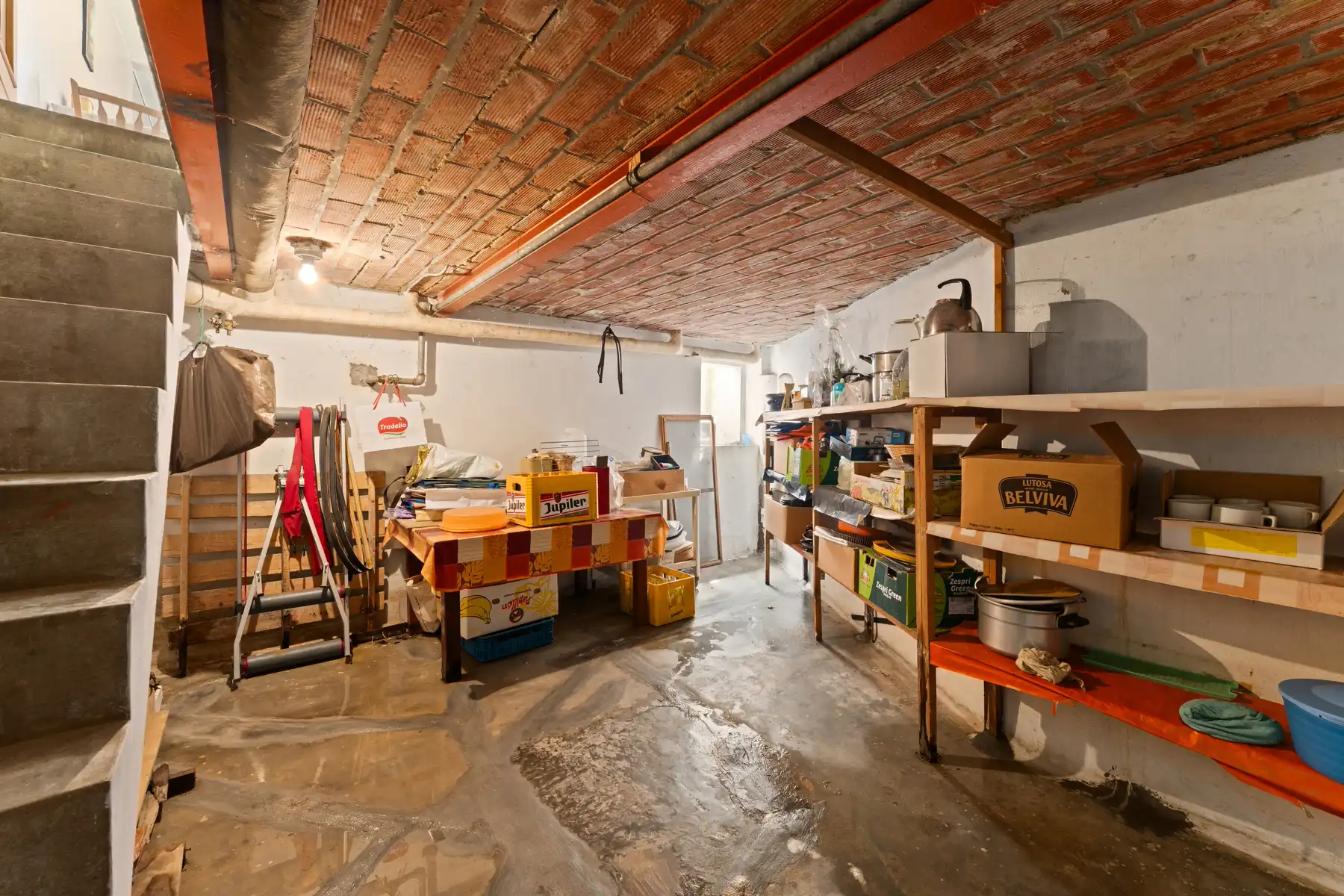 Ruime woning met diepe tuin in het centrum van Tielt  foto 21