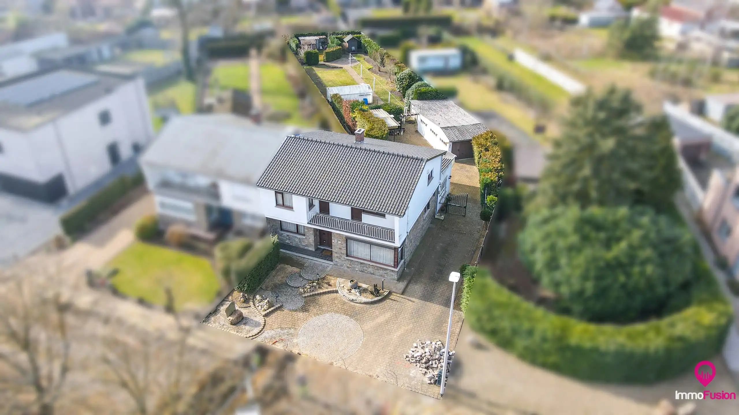 Ruime woning met 4slpk en veel privacy in rustige straat! foto 41