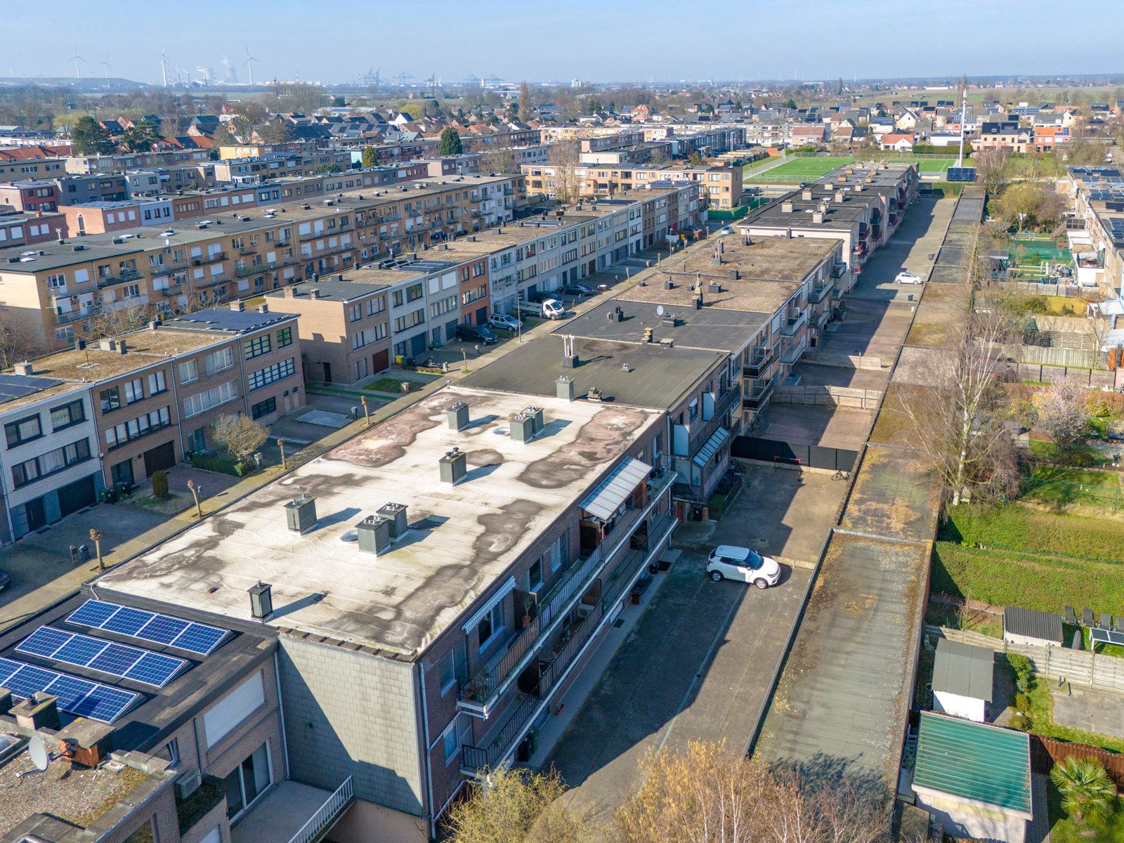 Verzorgd appartement op de gelijkvloerse verdieping met garagebox! foto 16