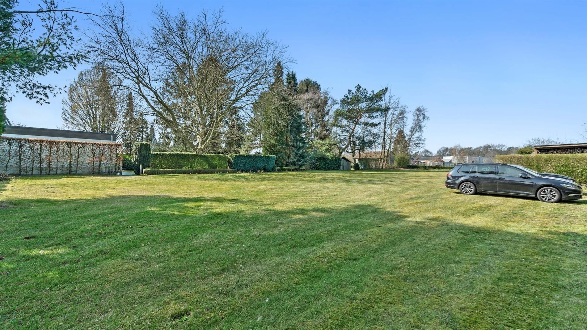 4000 m² grond met woning en feestzaal foto 7