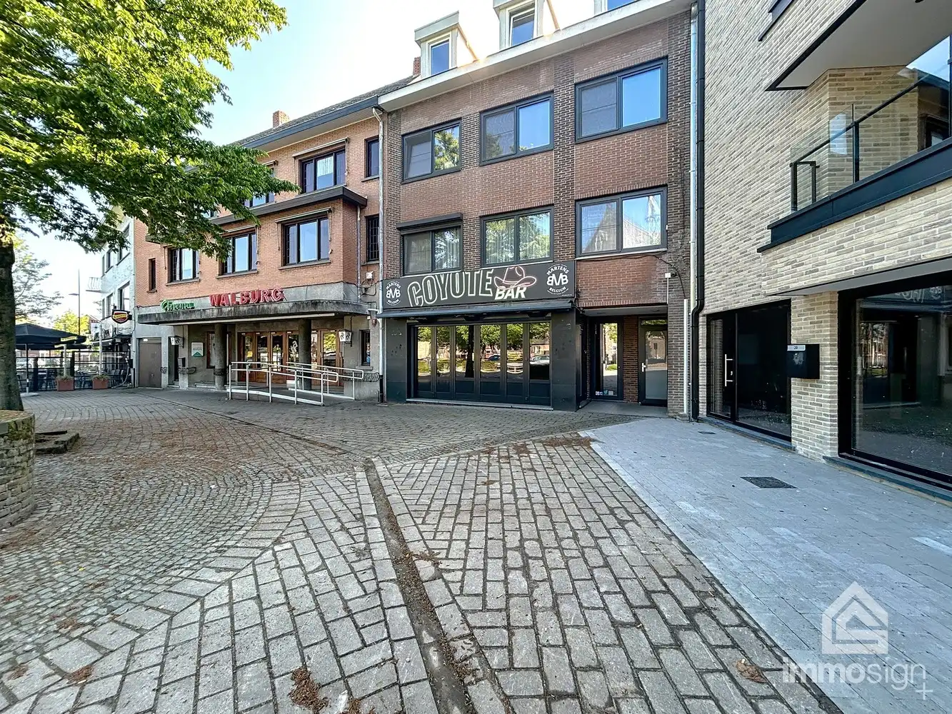 Ideale locatie voor jouw zaak in het hart van Hamont! foto 18