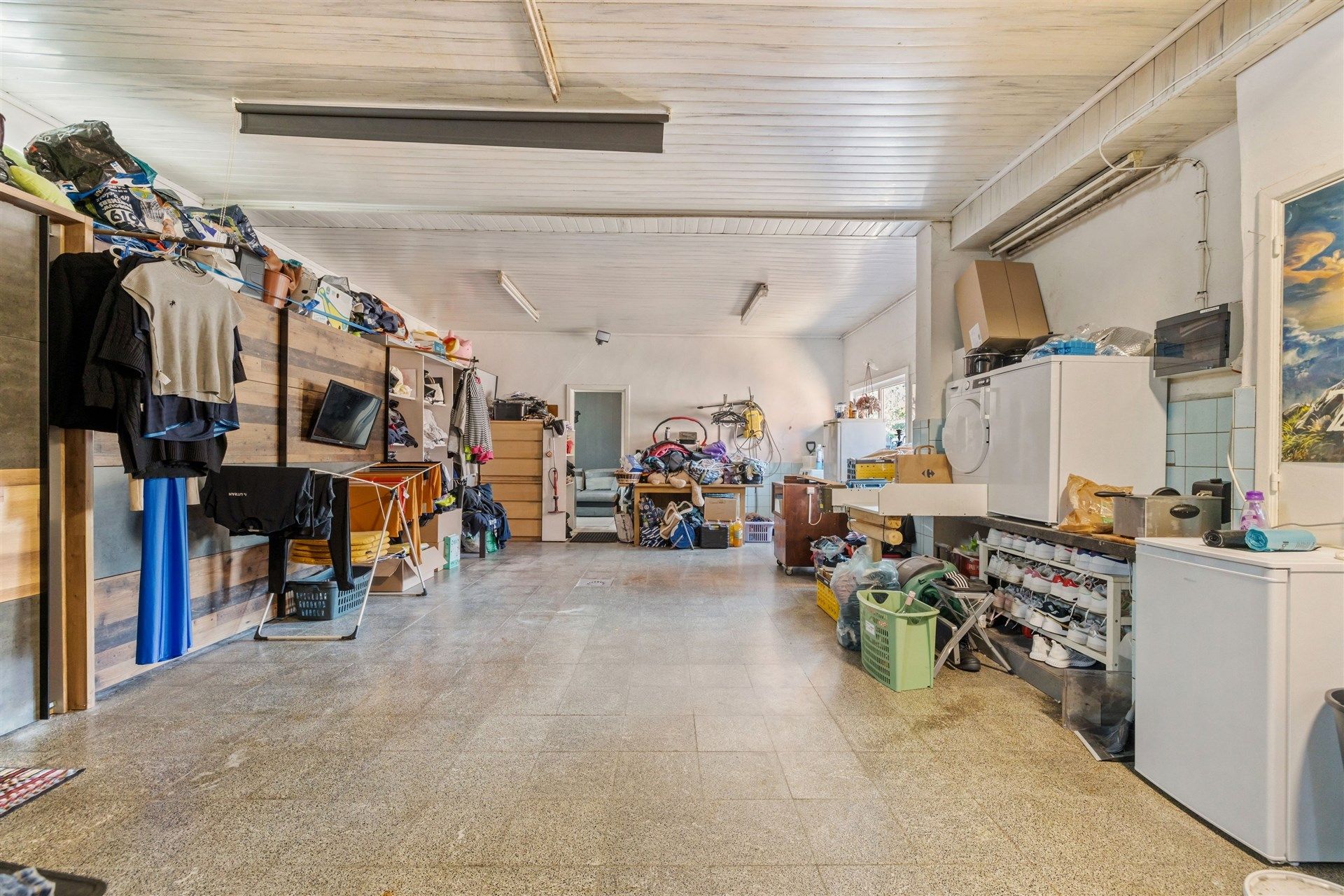 Instapklare gezinswoning met 3 slaapkamers en garage foto 16