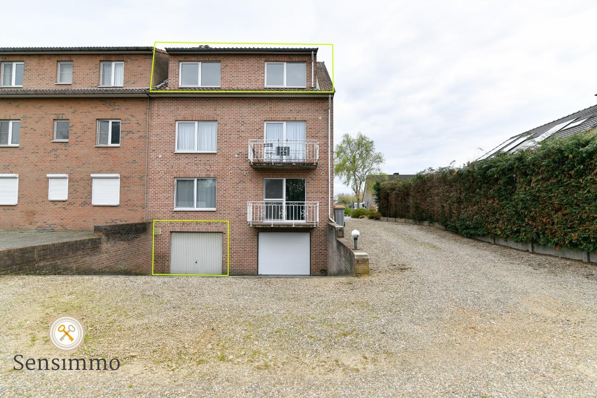 Prachtig gelegen modern 2slpk-appartement met garagebox foto 18