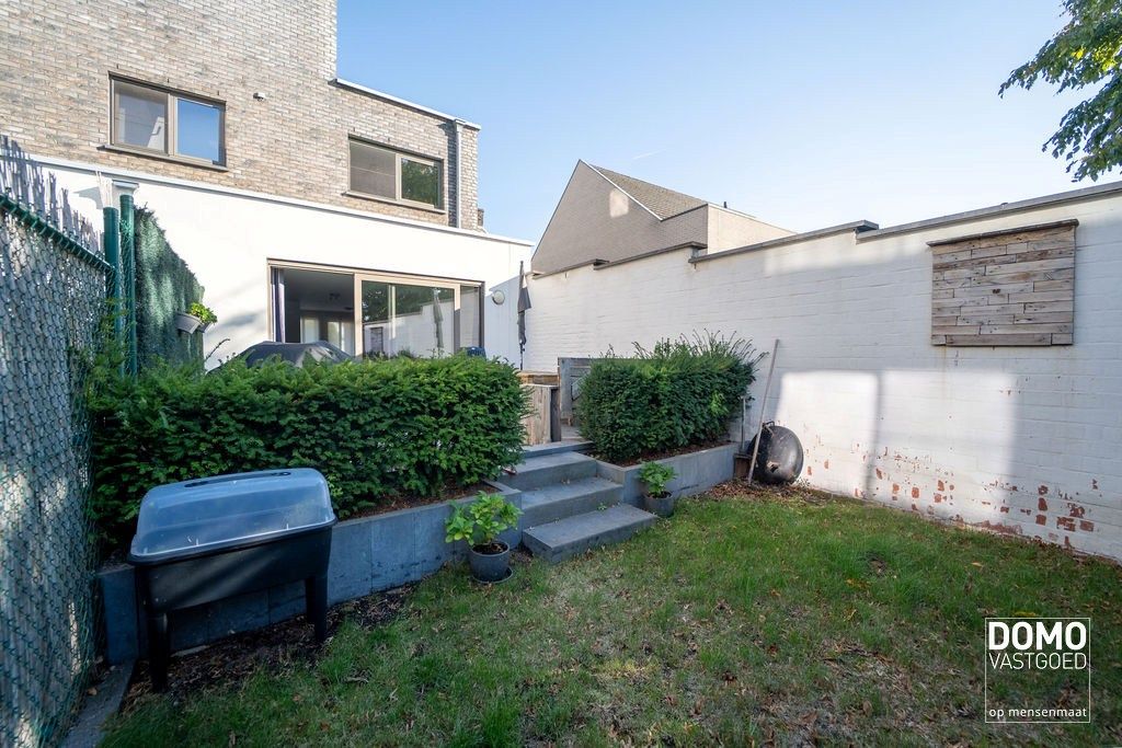 RUIM GELIJKVLOERS APPARTEMENT MET 2 SLAAPKAMERS, TERRAS EN PARKEERGELEGENHEID TE HASSELT (SINT-LAMBRECHTS-HERK) foto 16