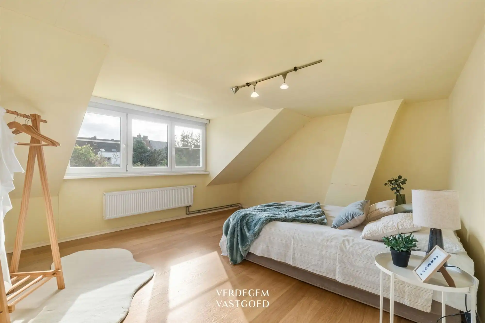 Charmante woning met 2 slaapkamers en stadstuintje foto 12