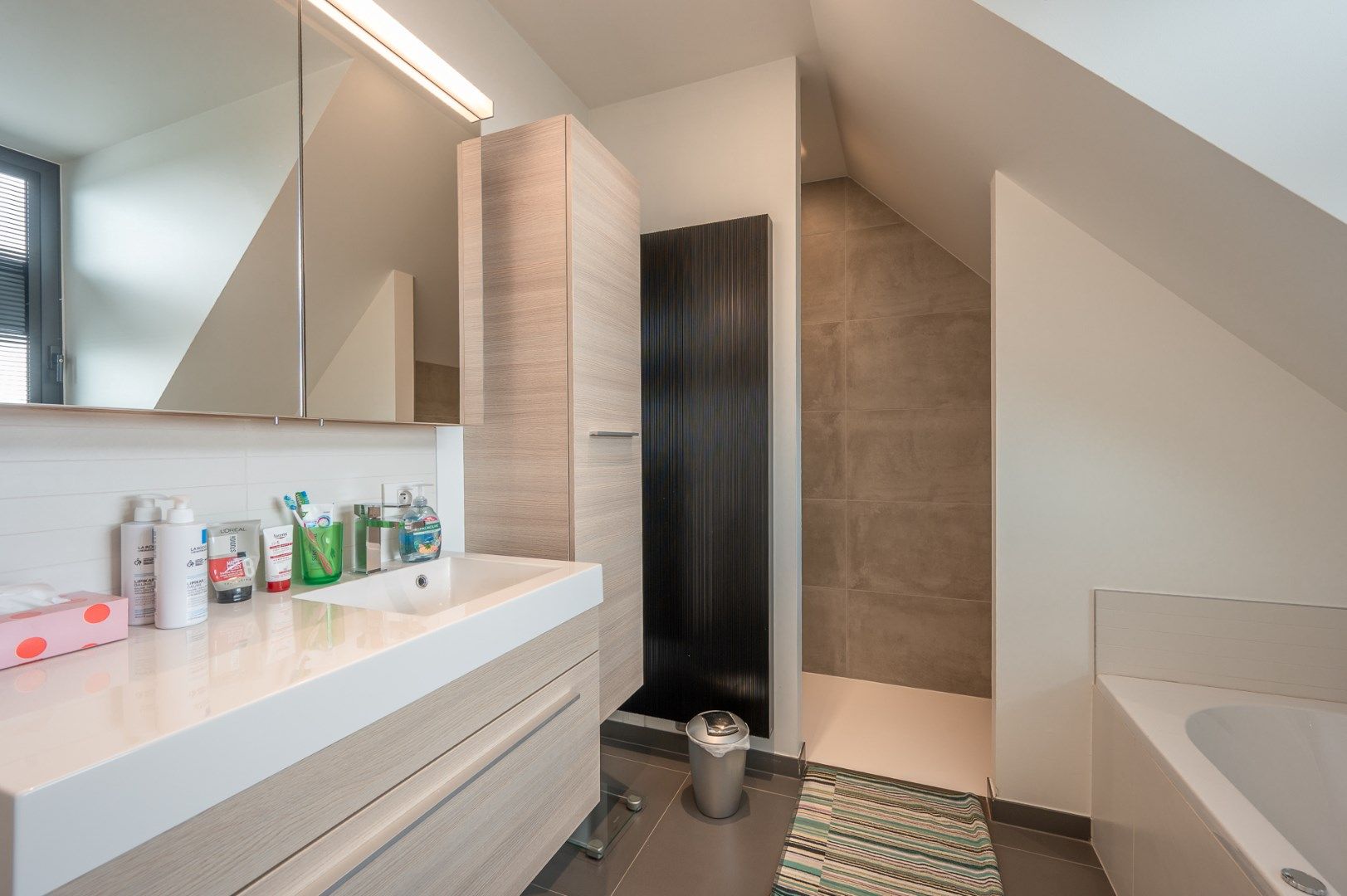 Ruim appartement met 4 slaapkamers in res La Reserve op 100m van het Albertstrand  foto 13