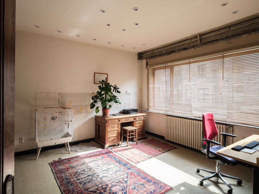 Wondelgem - Ruime (397 m2 bvo) en karaktervolle, op te frissen burgerwoning met art-déco elementen en prachtige tuin op een boogscheut van het Centrum van Gent. foto 18