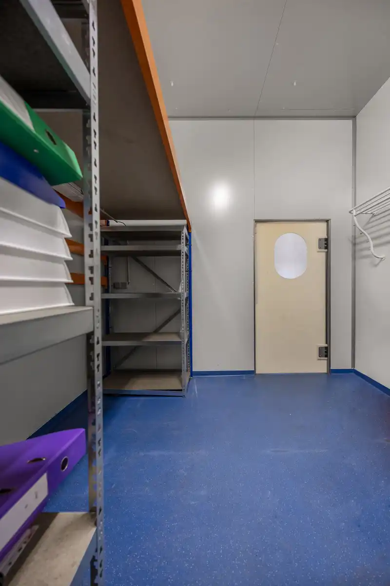 Industriehal te koop – Turnhout (Unit 12) foto 11