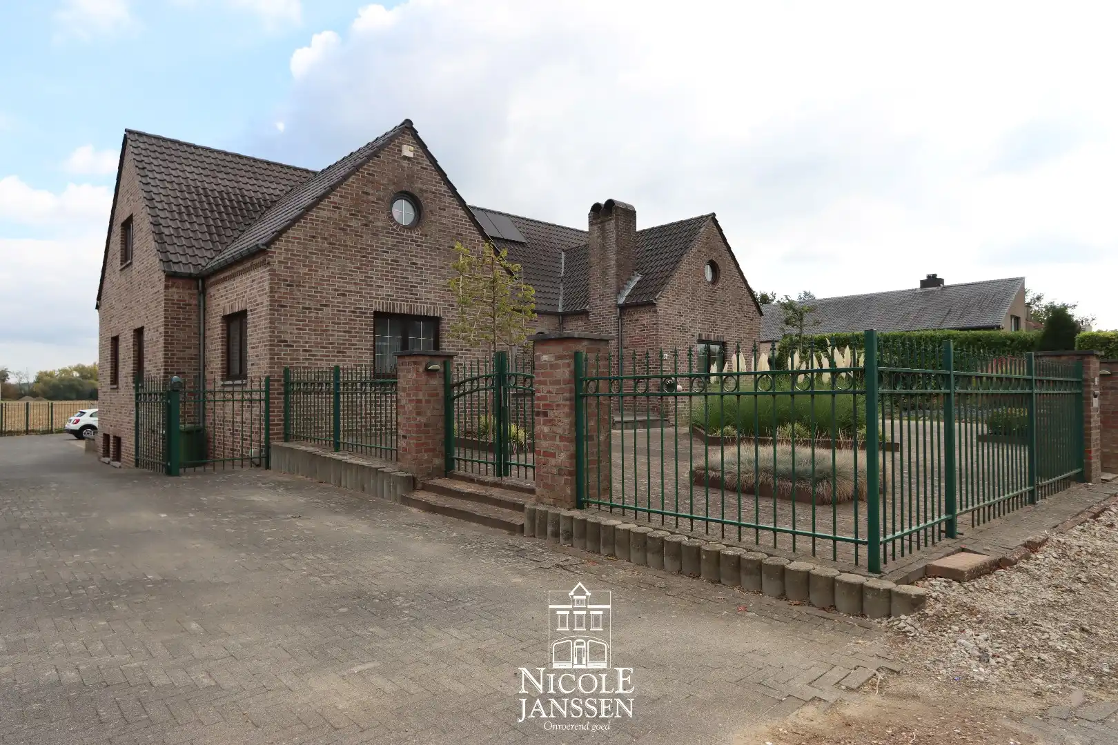 Ruime vrijstaande woning  foto 34