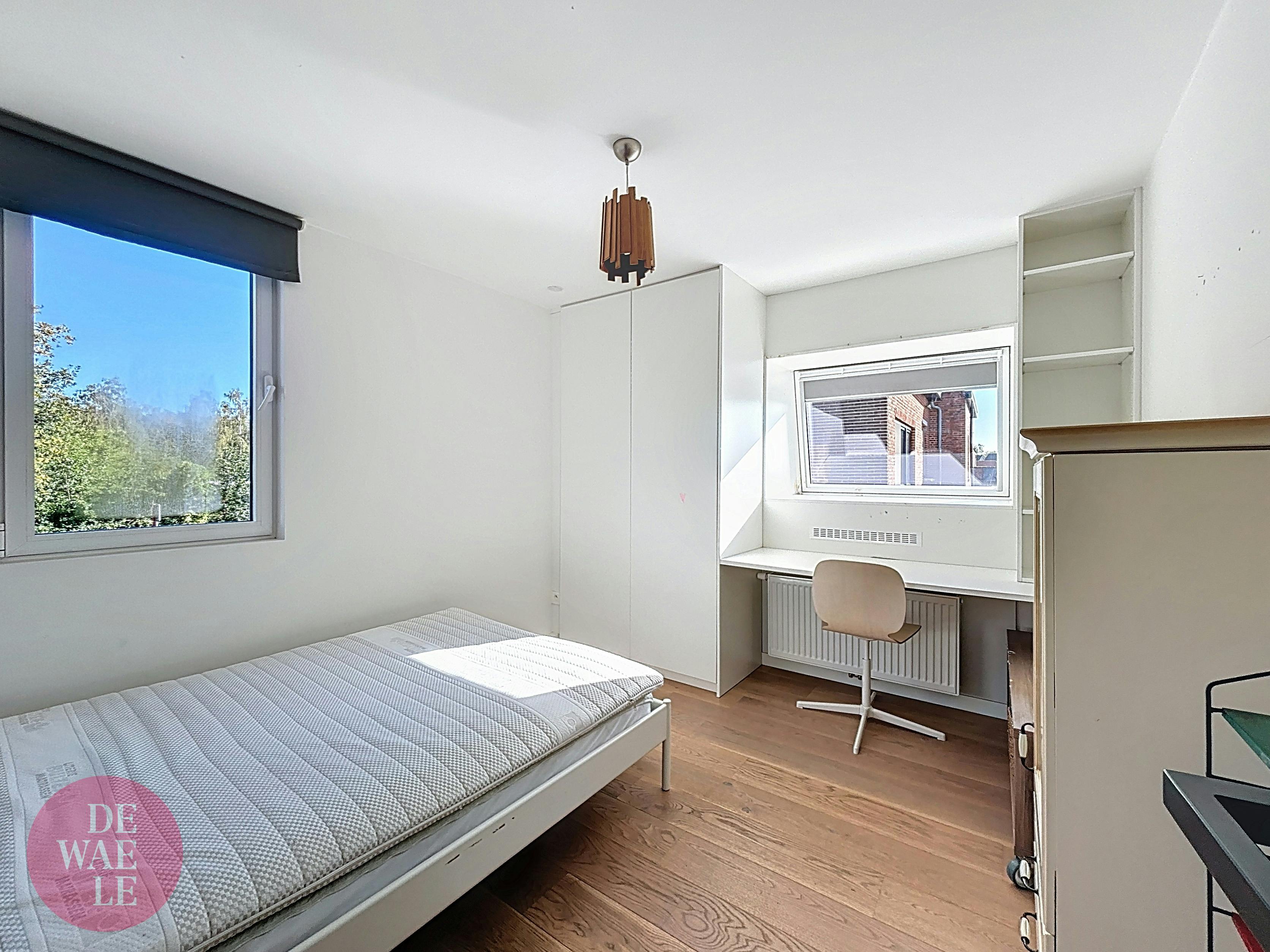 Te huur: charmante bemeubelde woning met tuin in Hofstade. foto 9