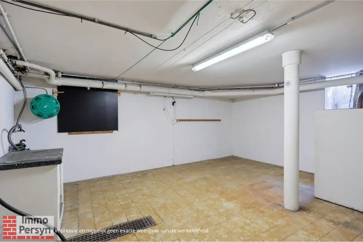 Te renoveren hoekwoning in het centrum van Scherpenheuvel foto 17