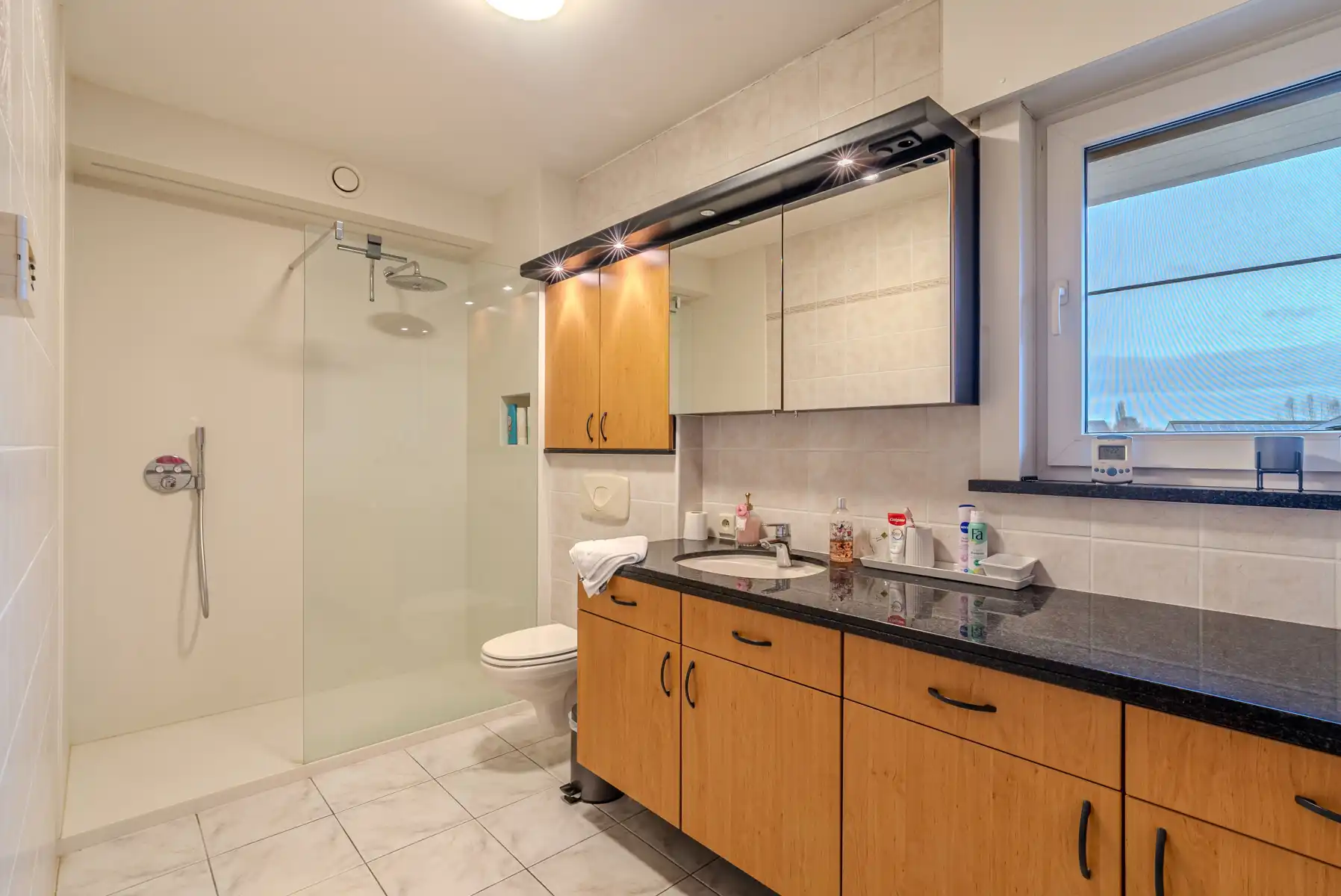 Villa te koop foto 18