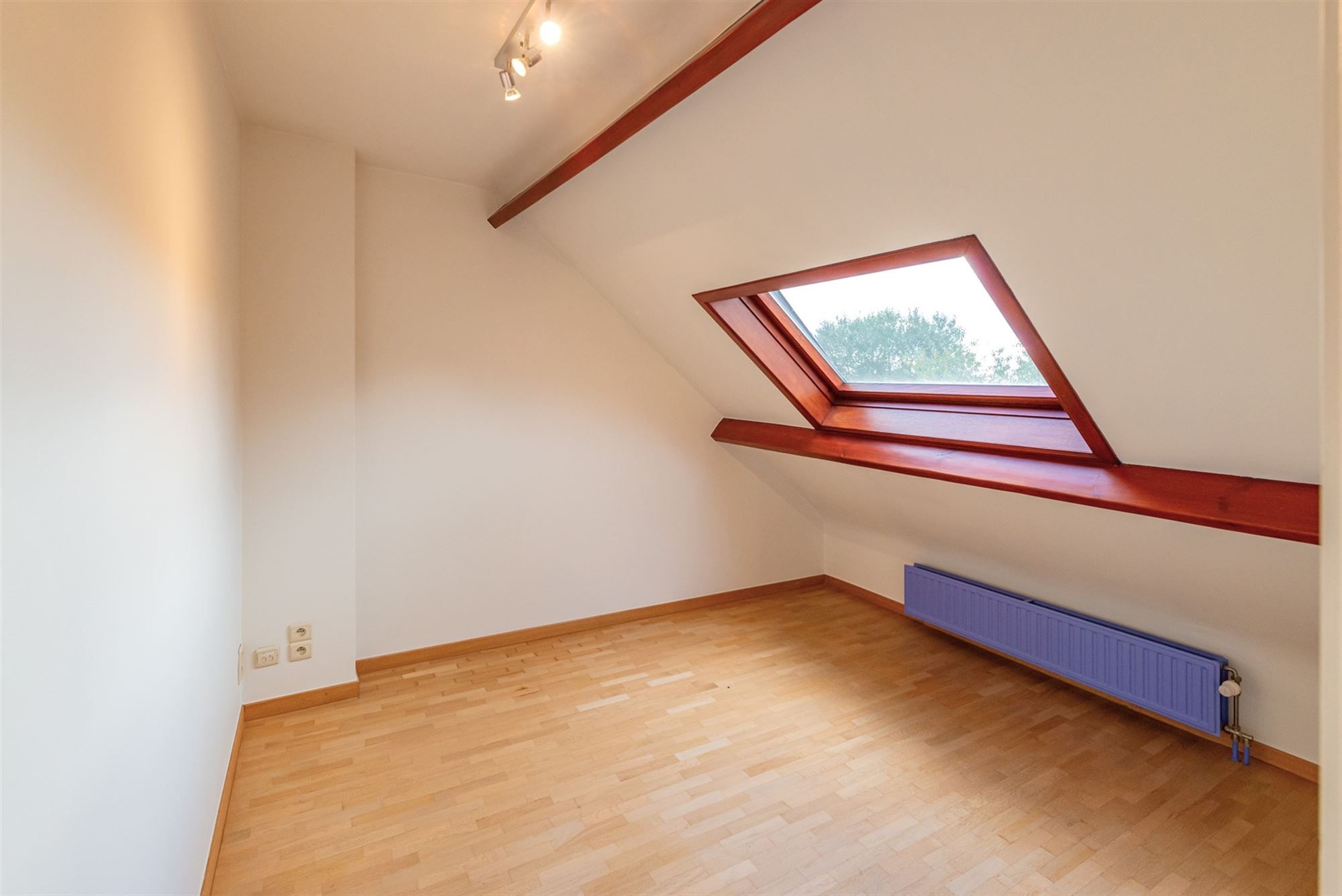 Prachtig gelegen en uitstekend onderhouden duplex-appartement foto 16