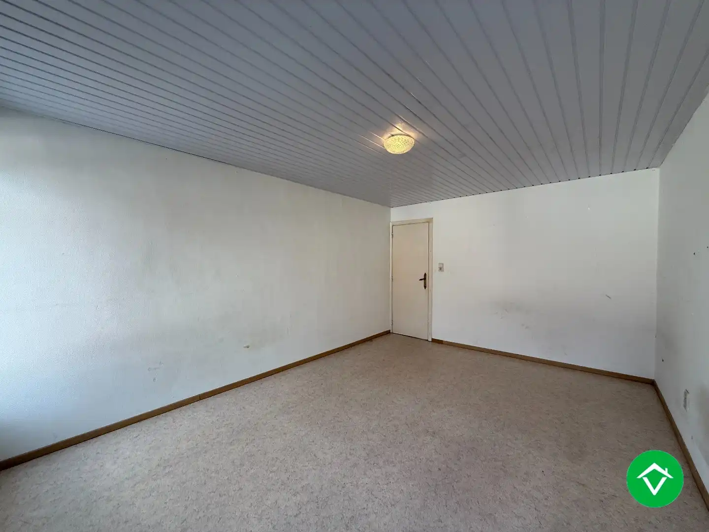 Woning met 2 slaapkamers in het centrum van Roeselare foto 11