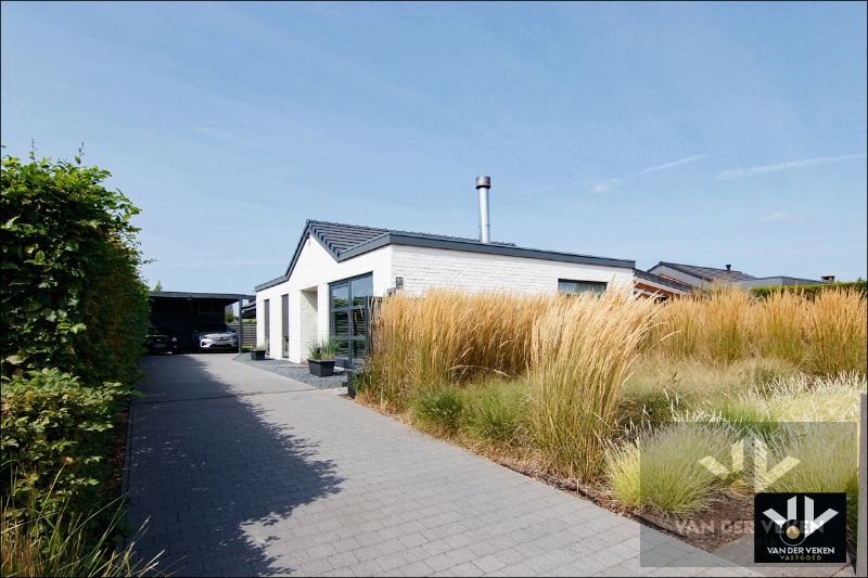 INSTAPKLARE WONING MET ONDERHOUDSVRIENDELIJKE TUIN IN DIEPENBEEK foto 5