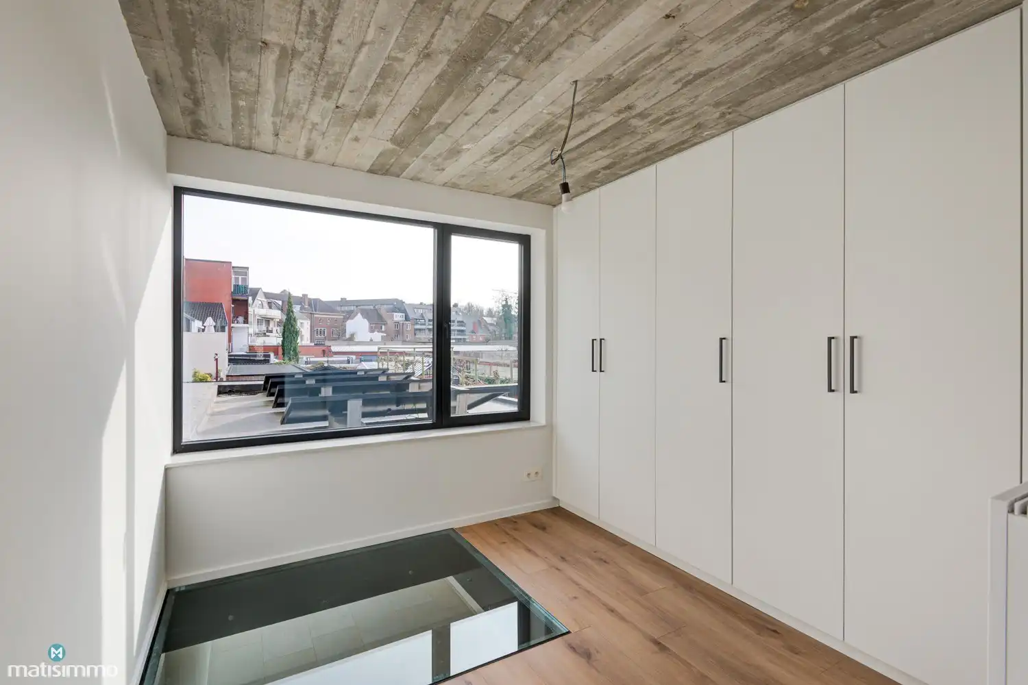 VOLLEDIG VERNIEUWDE TUSSENWONING (EPC A) MET 3 SLAAPKAMERS, BETONKELDER EN TUIN IN STADSCENTRUM BILZEN foto 12