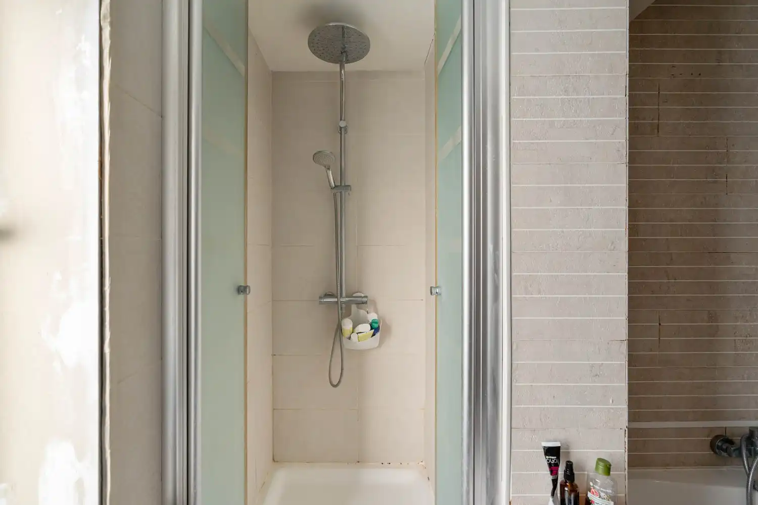 Goed gelegen halfopen bebouwing met 3 slaapkamers en een tuin met een poortje naar de straat te Wilsele! foto 20