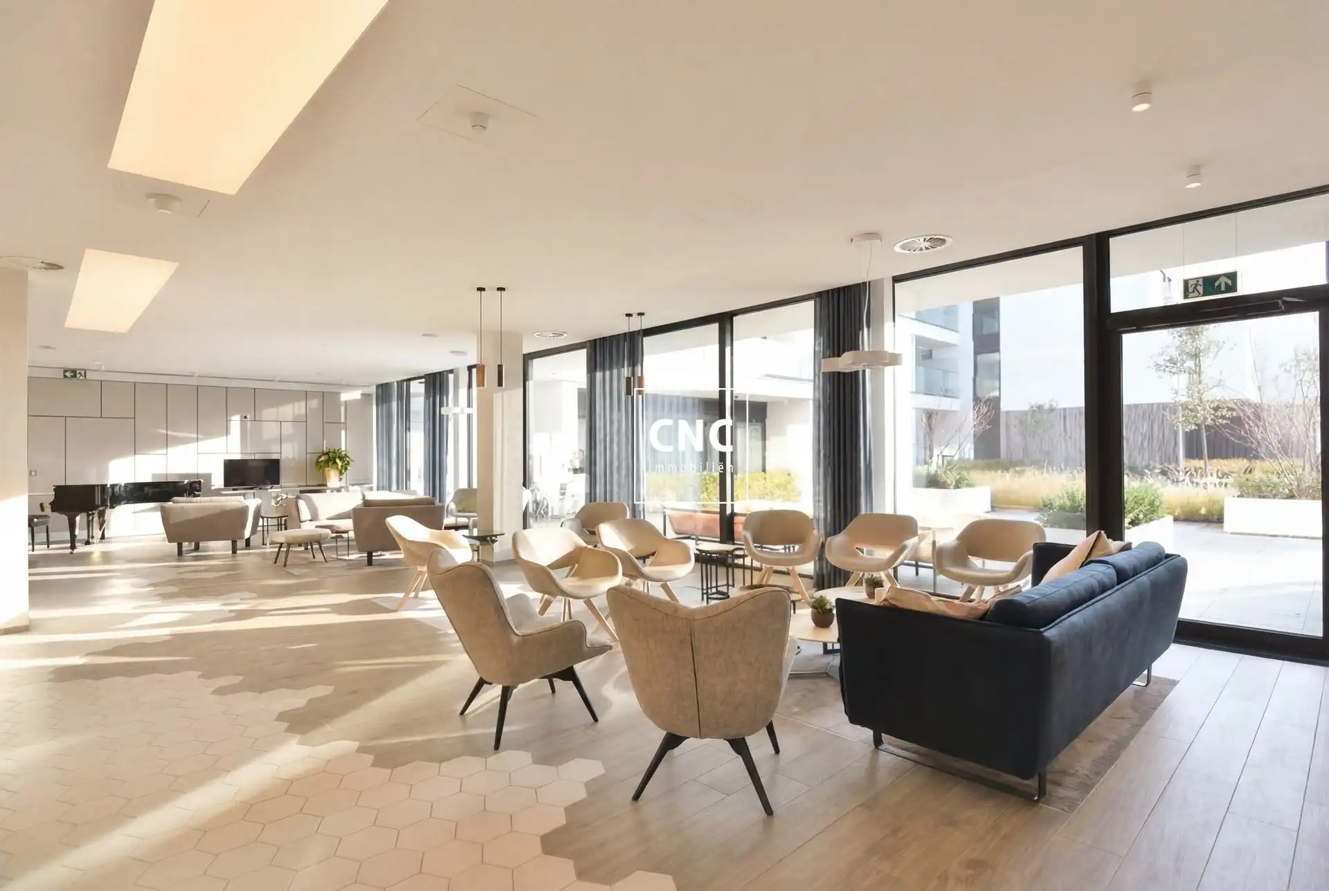 Volledig afgewerkt serviceflat in een luxueuze residentie foto 3
