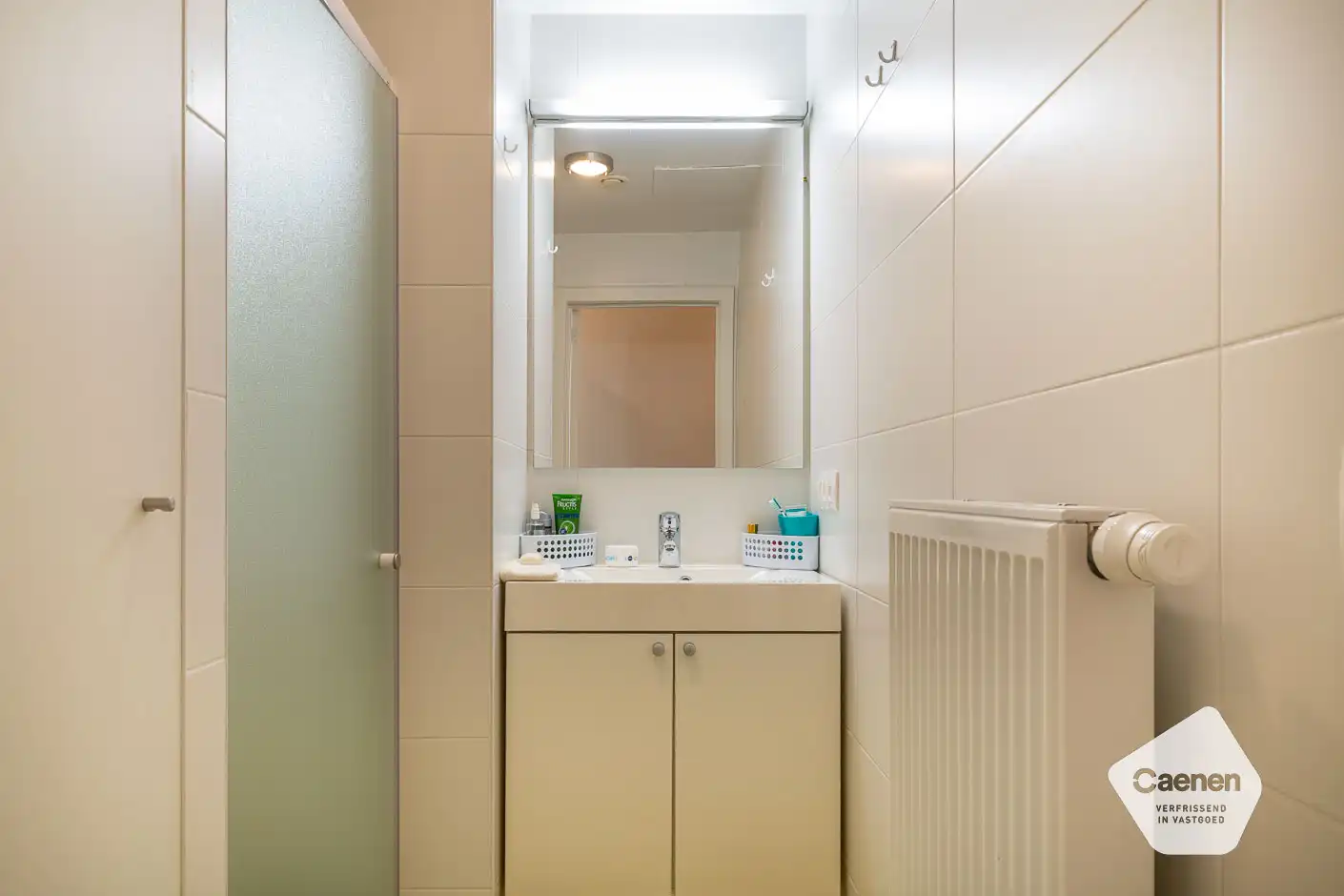 Instapklaar 2-slpk app + garagebox incl. foto 6