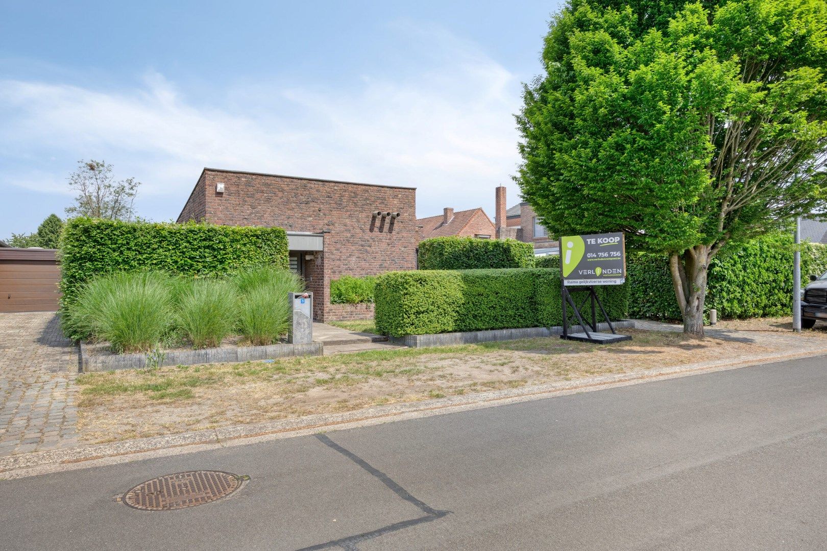 Hoofdfoto van de publicatie: Gunstig gelegen instapklare woning op prachtig perceel van 10a88 !