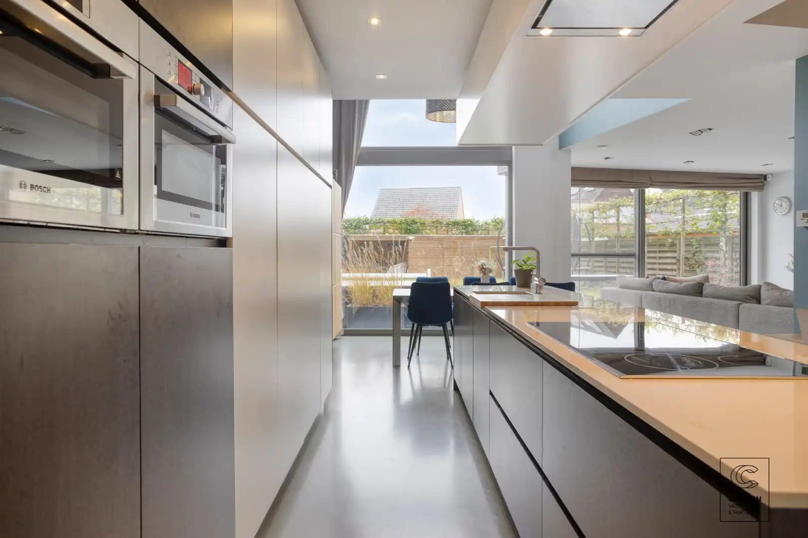 Prachtige woning (2013) van 256 m² met 4 slaapkamers in een doodlopende straat te Grobbendonk! foto 12