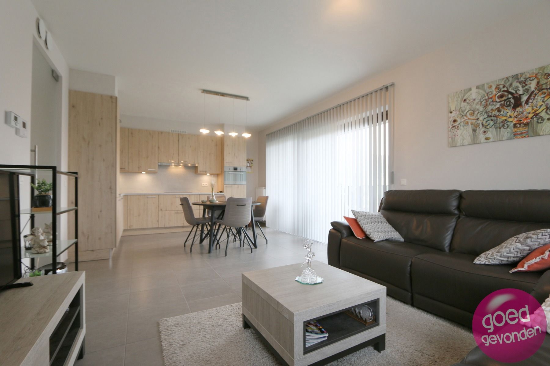 NIEUWBOUW ZONDER BTW - APP - 2 SLK - TERRAS - PARKING foto 3