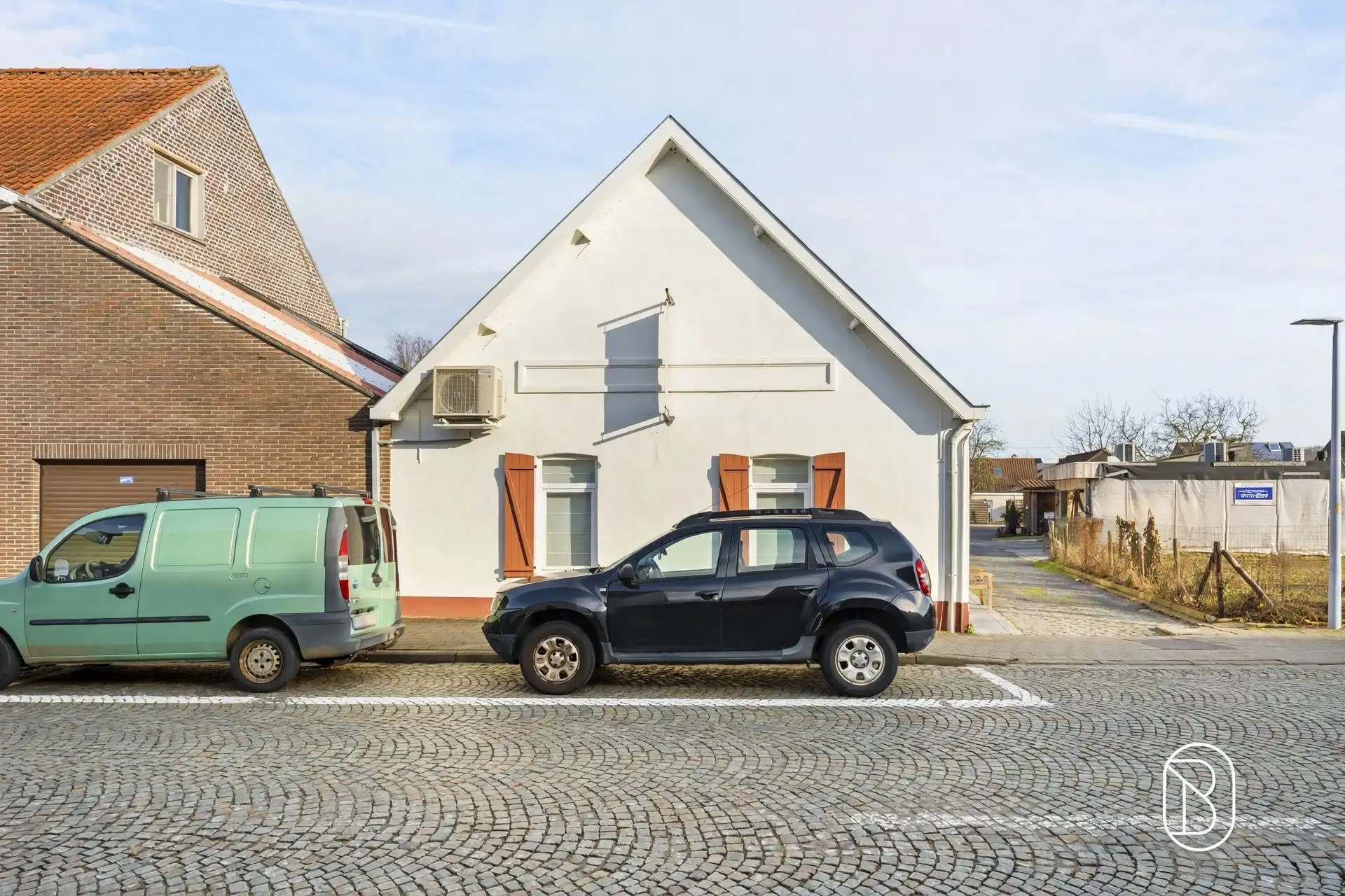 Leuk instapklaar huis met 2 SLK! foto 16