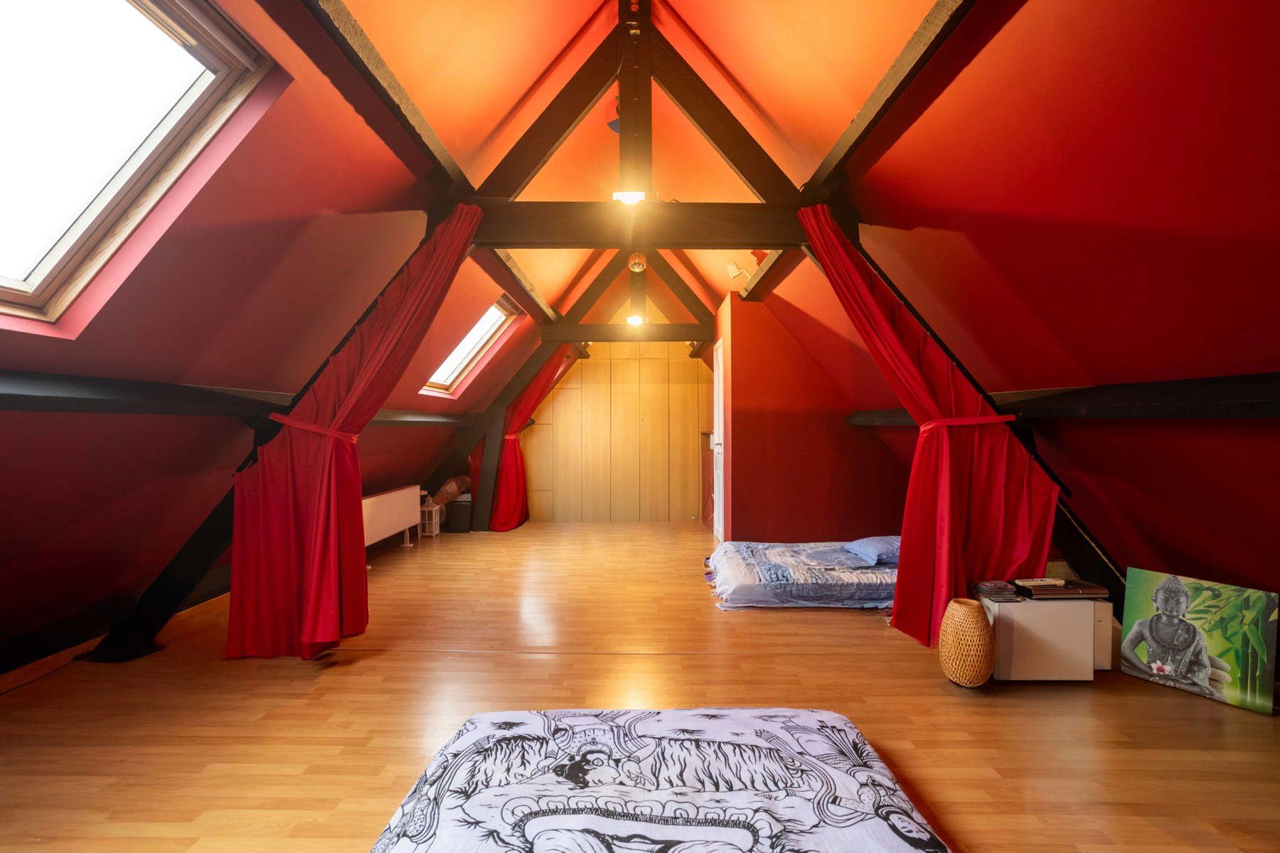 Statige villa met zwembad en praktijkruimte  foto 26