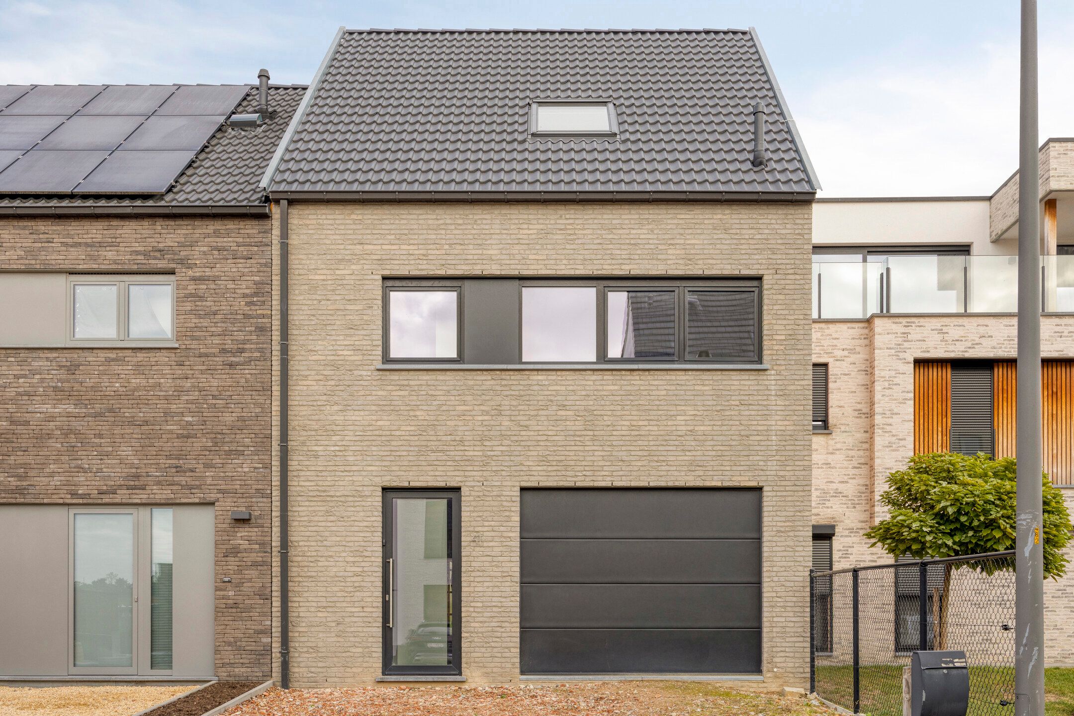 Moderne gezinswoning met uitstekende ligging in Bertem foto {{pictureIndex}}