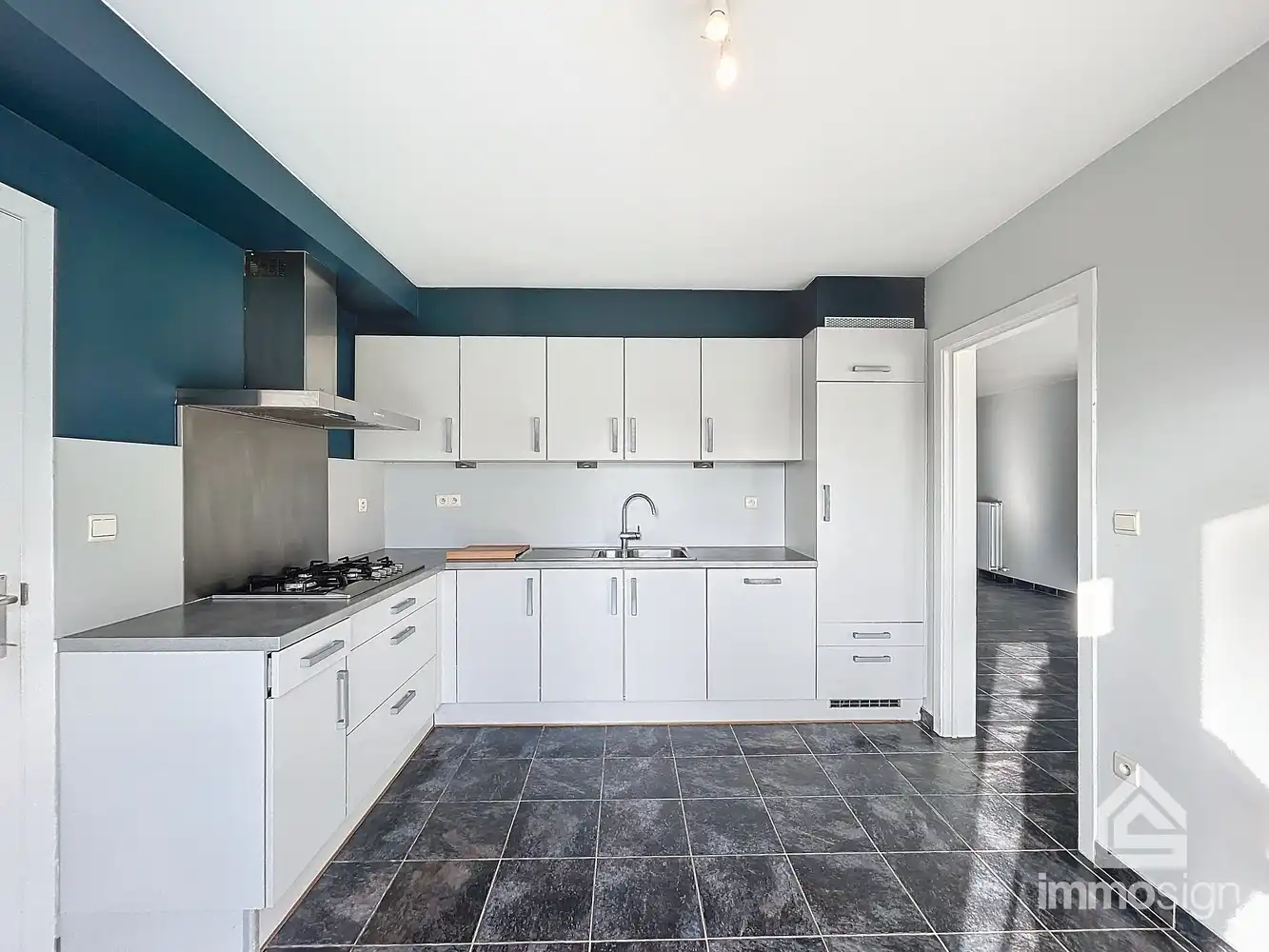 Halfopen gezinswoning met 3 slaapkamers en ruime tuin te Bocholt! foto 6