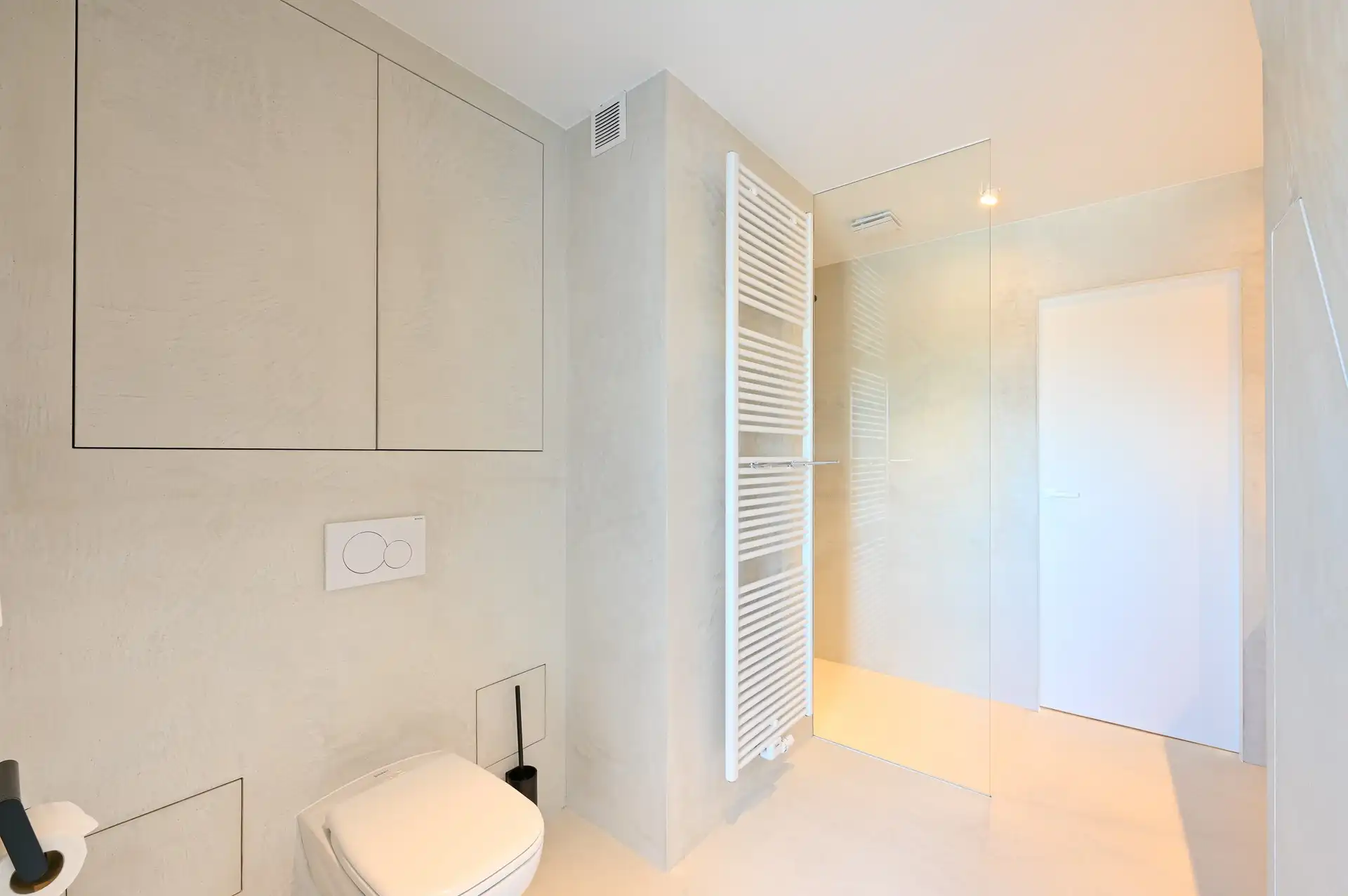 Gerenoveerde duplex met 3 slaapkamers en terras foto 12