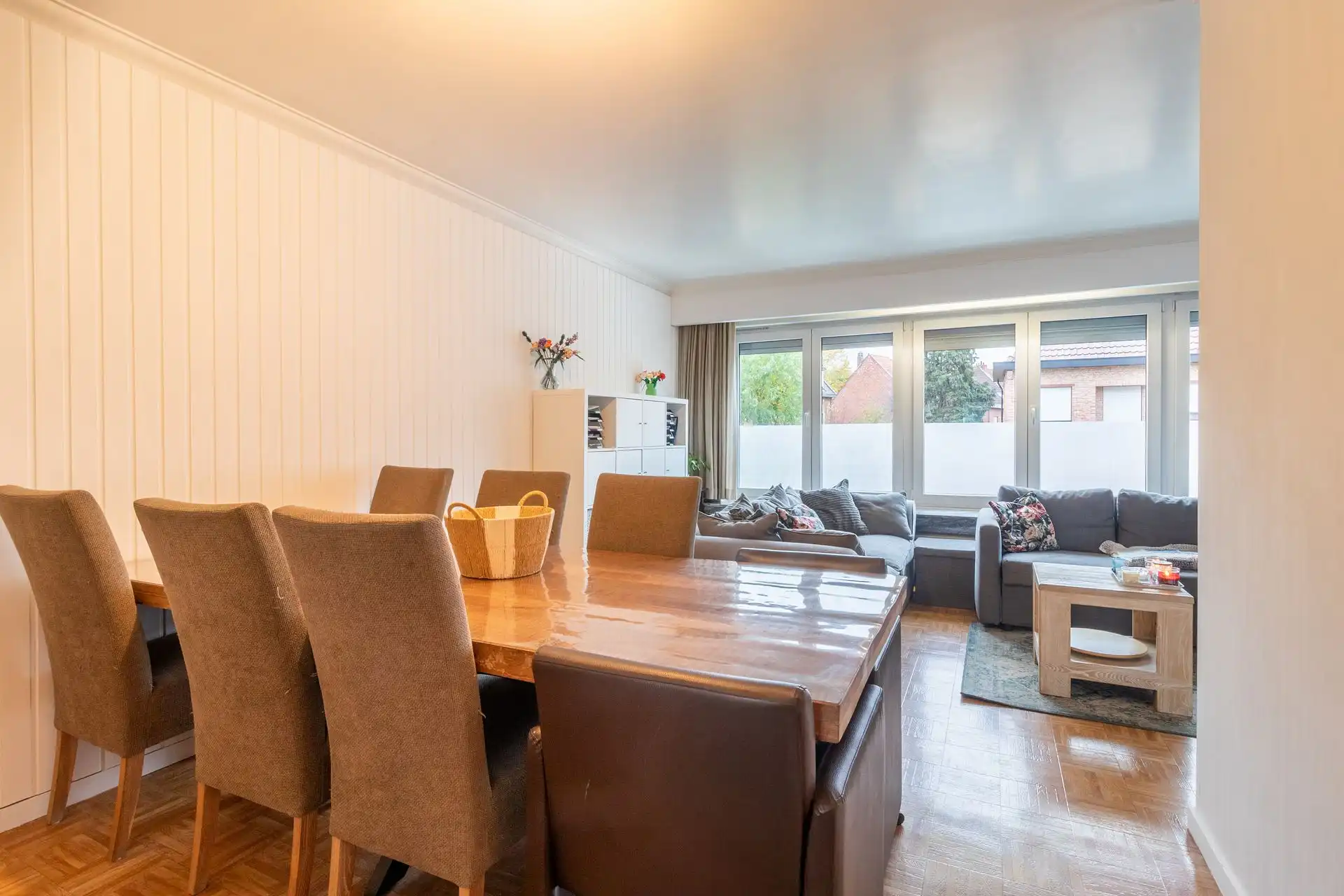 Bel-etage woning met zes slaapkamers en tuin foto 3