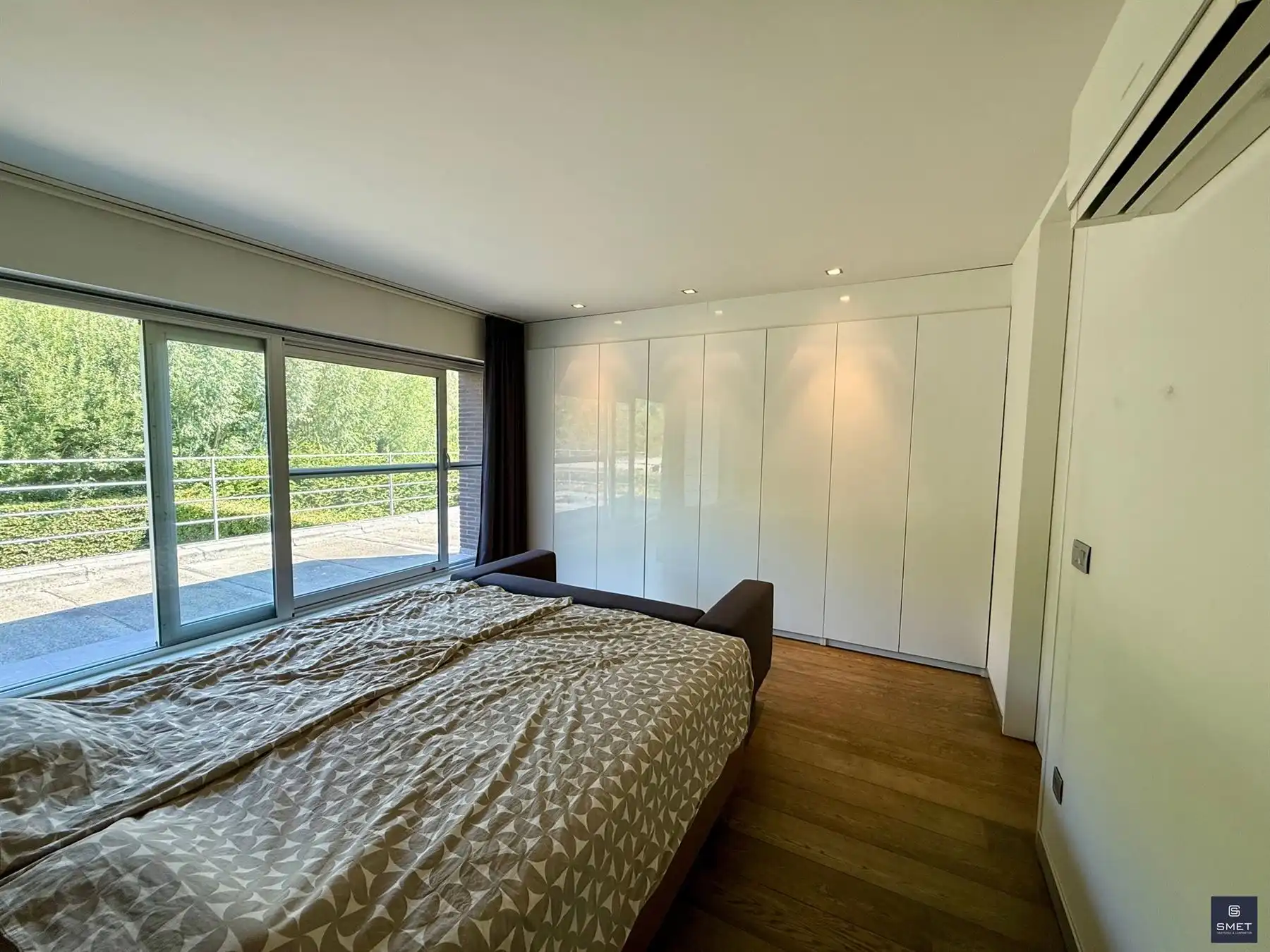RUSTIG GELEGEN PRACHTIGE WONING  MET TOPAFWERKING  foto 15