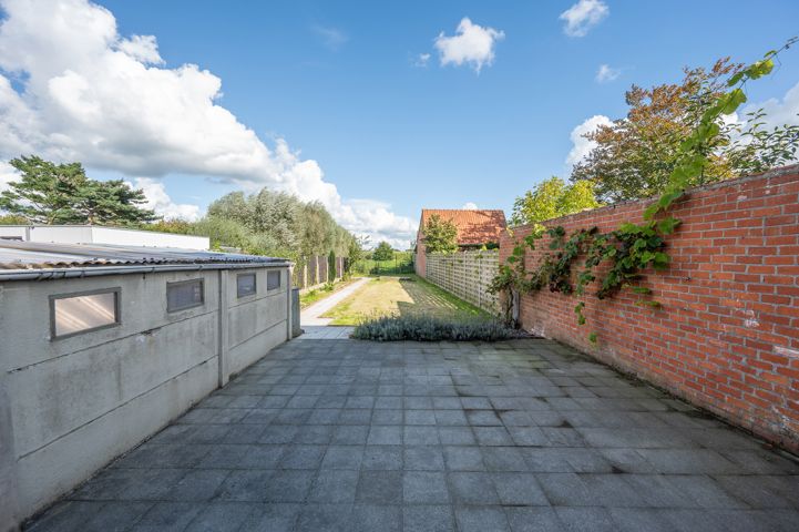 Charmante, centraal gelegen woning te Oedelem. foto 12