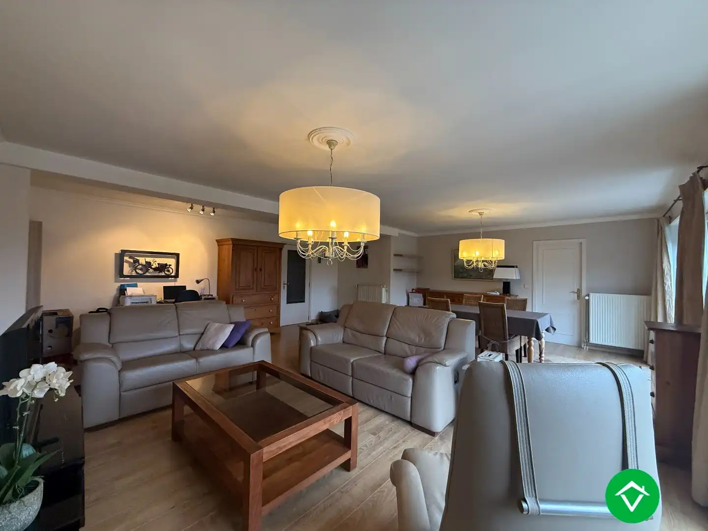 Ruim 2-slaapkamersappartement met garage in centrum Roeselare  foto 6