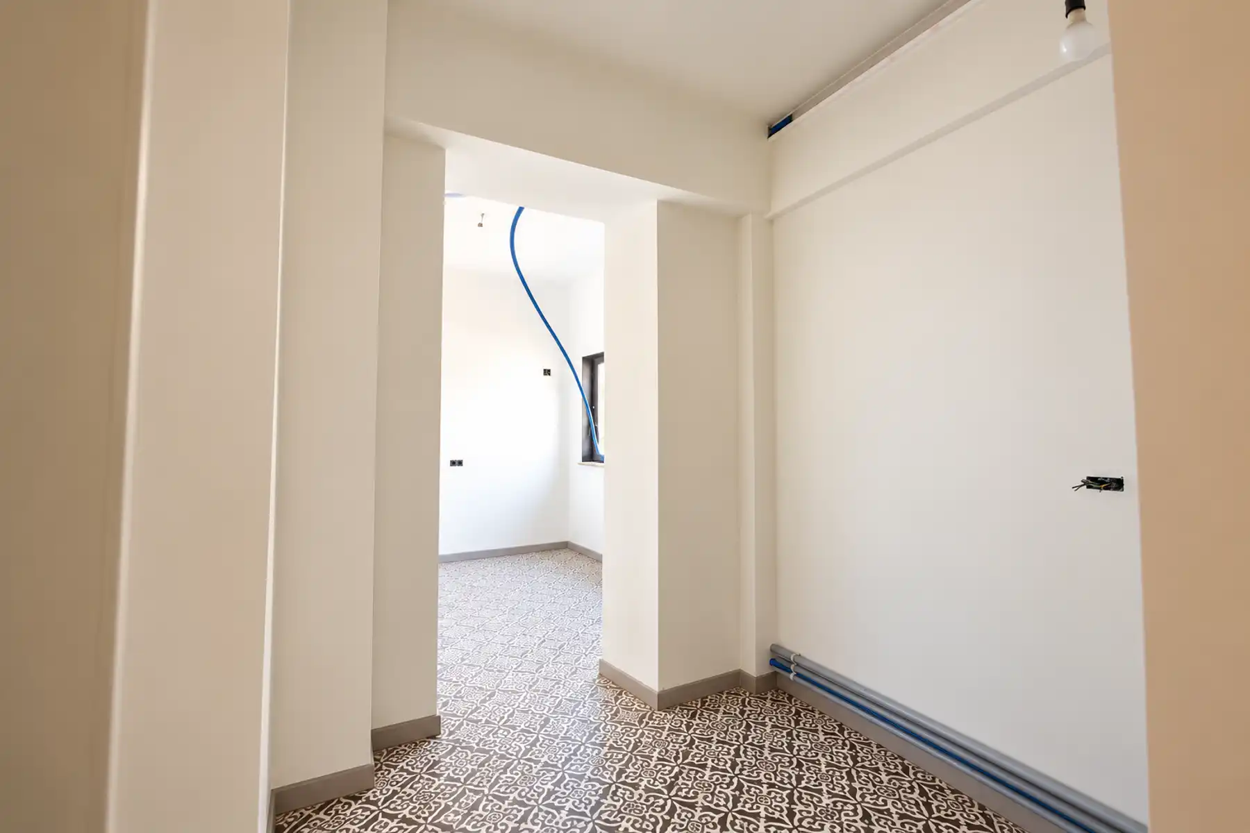Prachtig gerenoveerde woning voor gemengd gebruik. foto 10