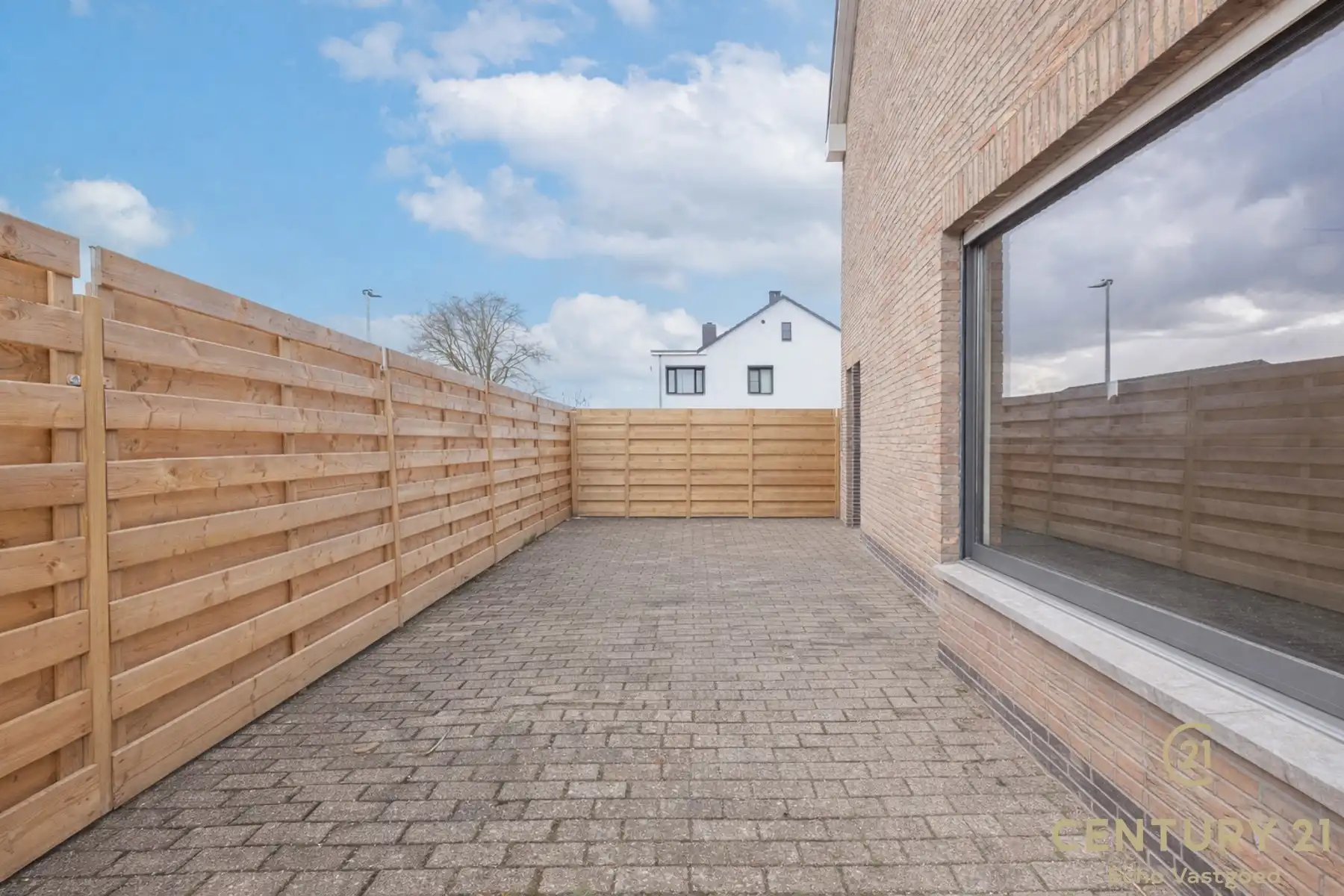 Charmante woning met 3slpk, garage en tuin in Oud-Turnhout foto 12