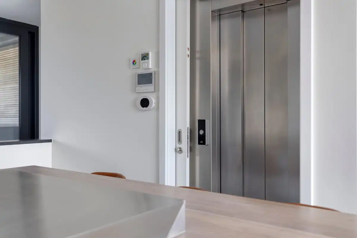 Loftappartement met 2 terrassen en dubbele garage op het Kolonel Dusartplein foto 13