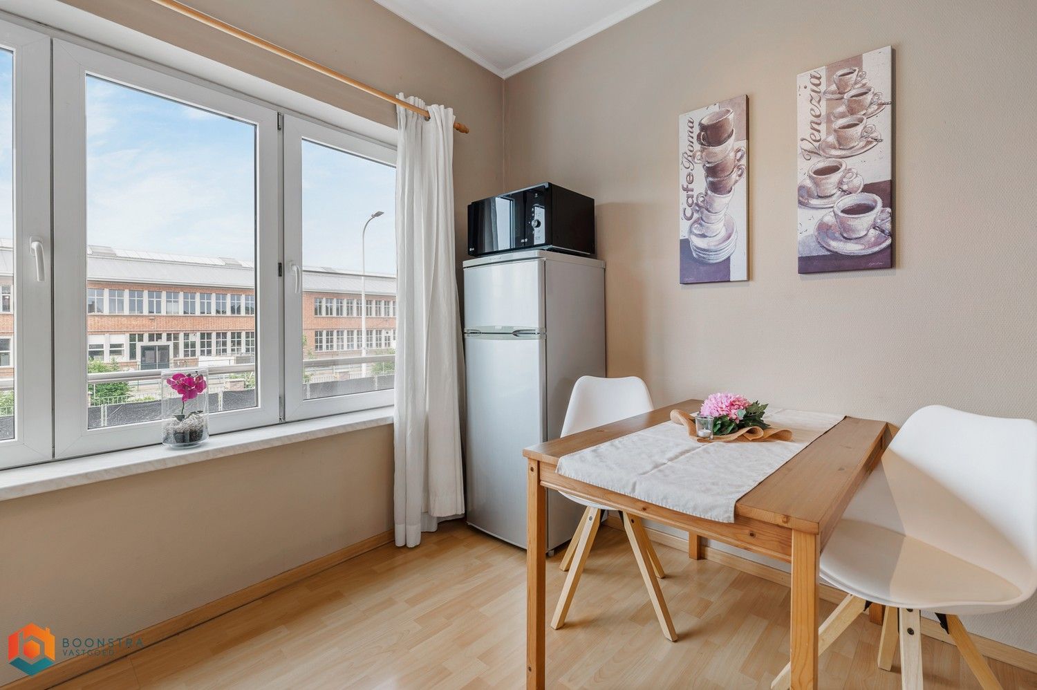 Handelsgelijkvloers met duplex app. te Mechelen foto 6