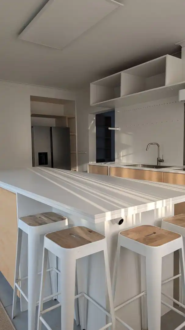 Ruime gerenoveerde woning met 3 slpks, gelegen op wandelafstand van het centrum !  foto 7