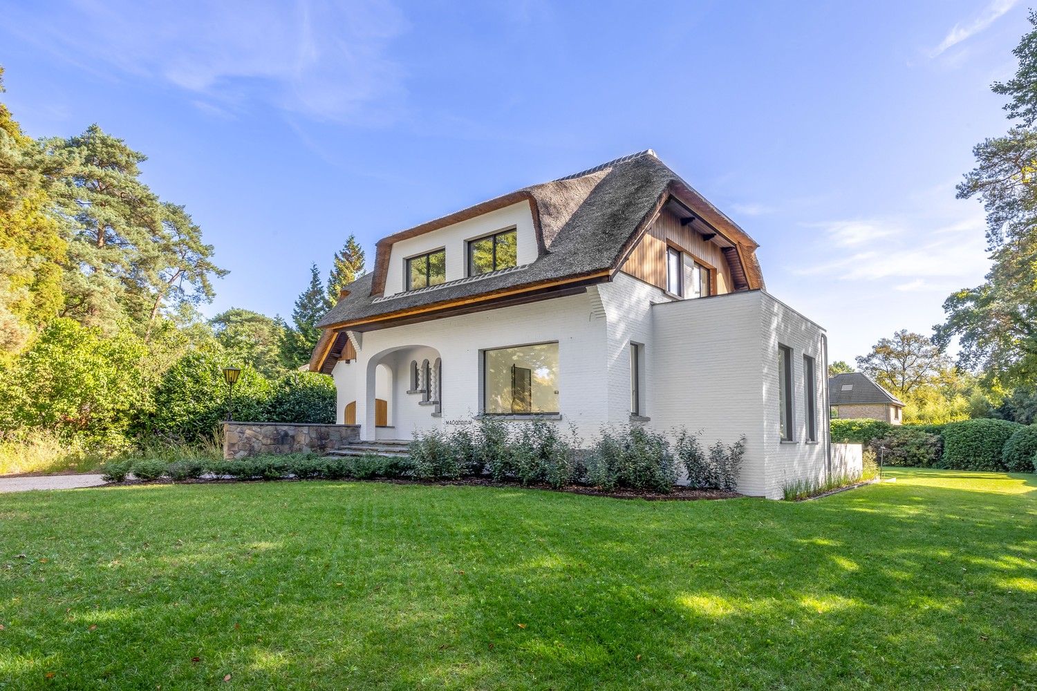 Luxueuze rietgedekte villa met zwembad & wellness in Schotenhof foto 26