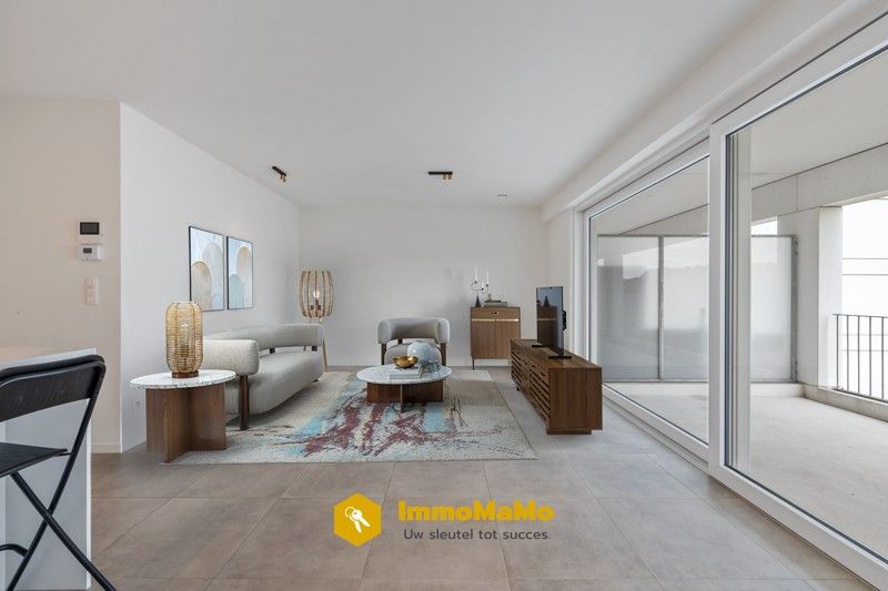 APPARTEMENT TE HUUR IN MOERBEKE (LOKEREN) foto {{pictureIndex}}