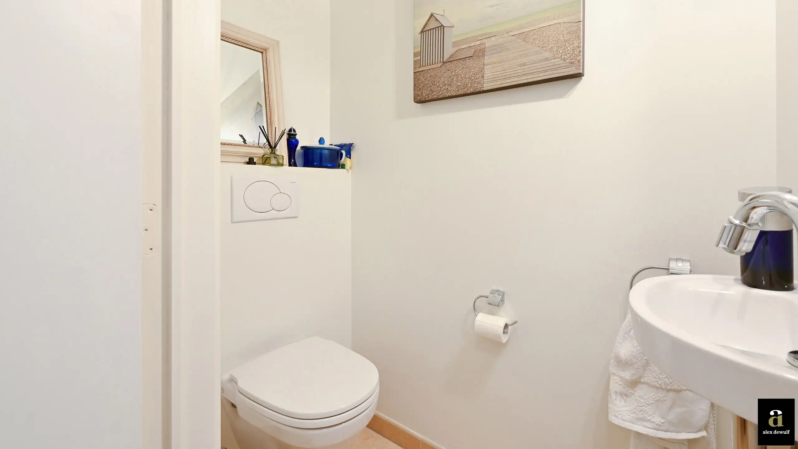 Ruim 2-slaapkamer appartement aan het Rubensplein. foto 16