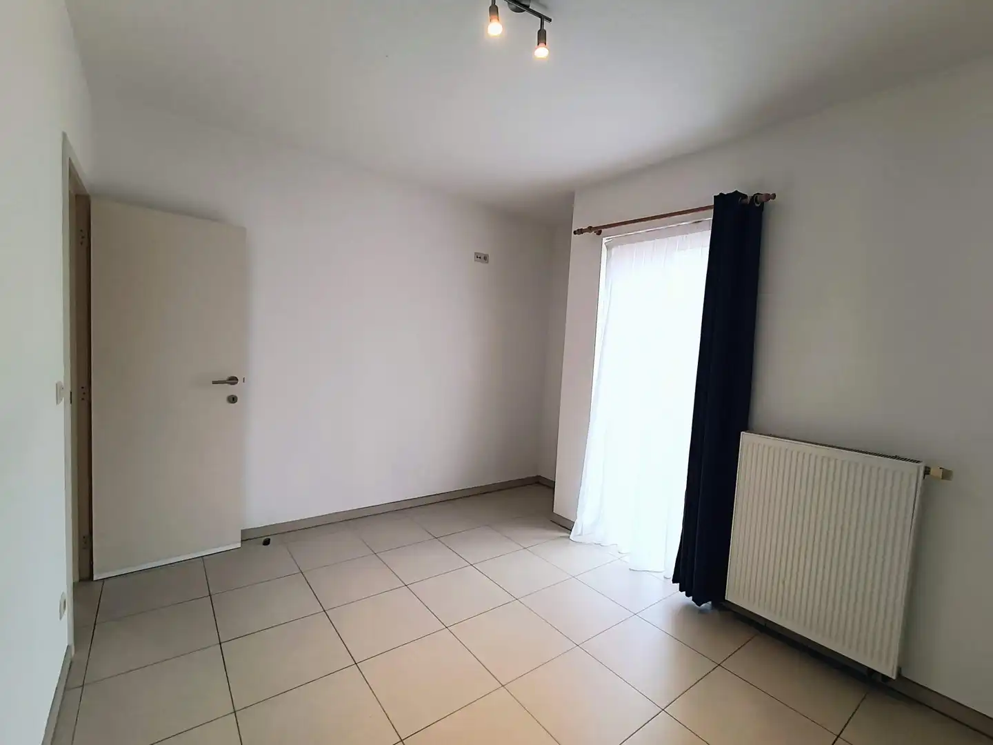 Te huur: Modern appartement met 2 slaapkamers in Bilzen-Hoeselt - een perfect thuis voor een comfortabele levensstijl. foto 7