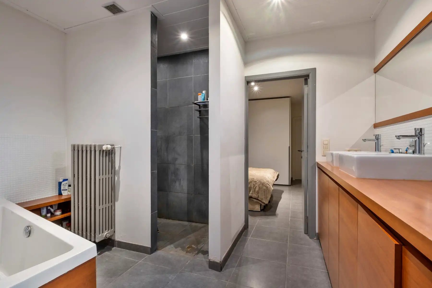 Hedendaagse woning met handelsruimte te Torhout foto 8