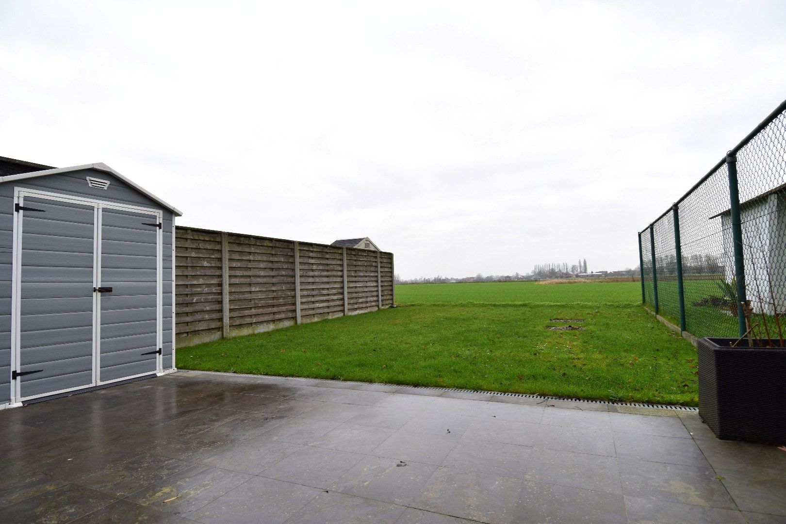 Vernieuwde eigendom met garage, tuin en topligging te koop aan de rand van Gullegem foto 17